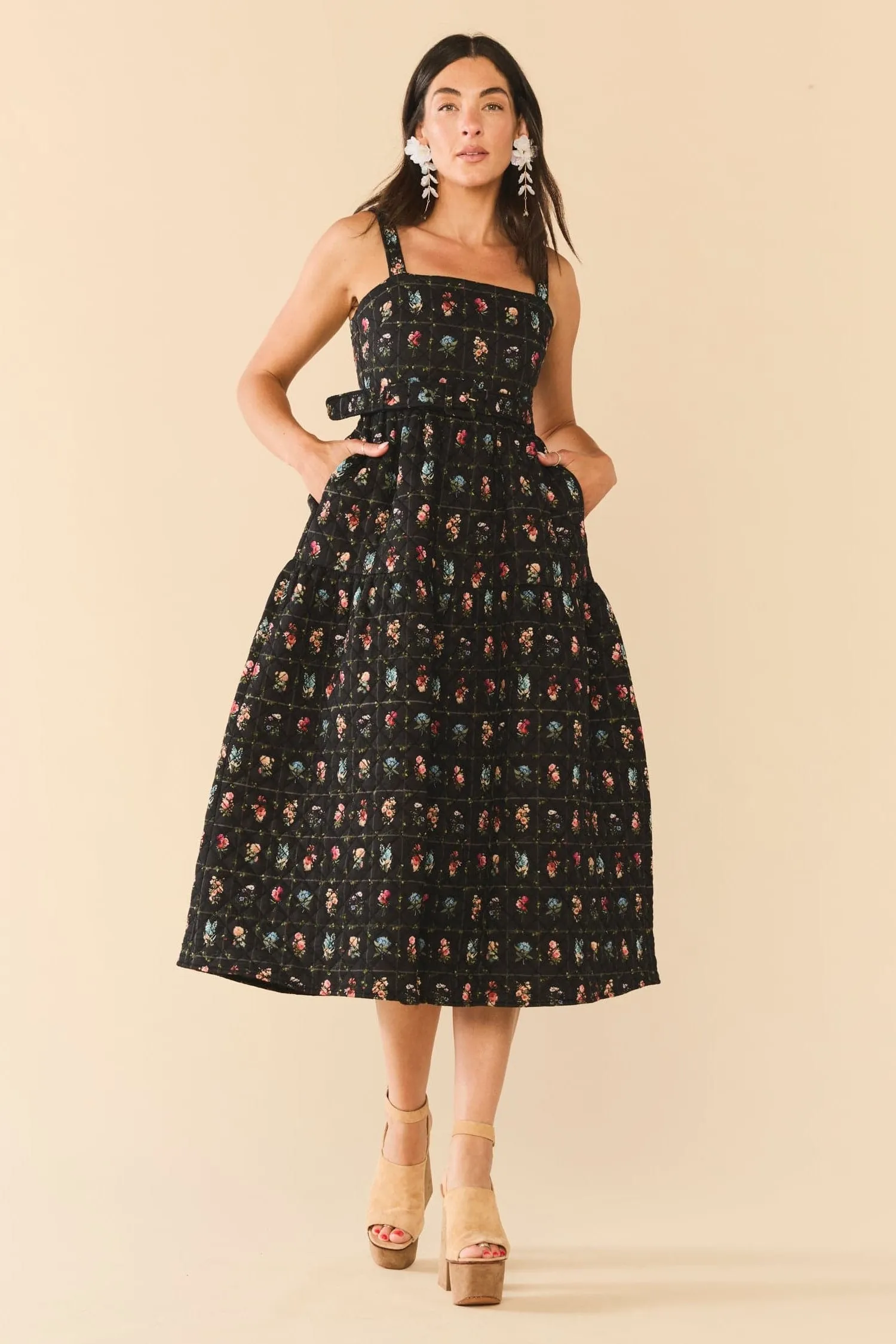 Willa Dress sold by Modatrova