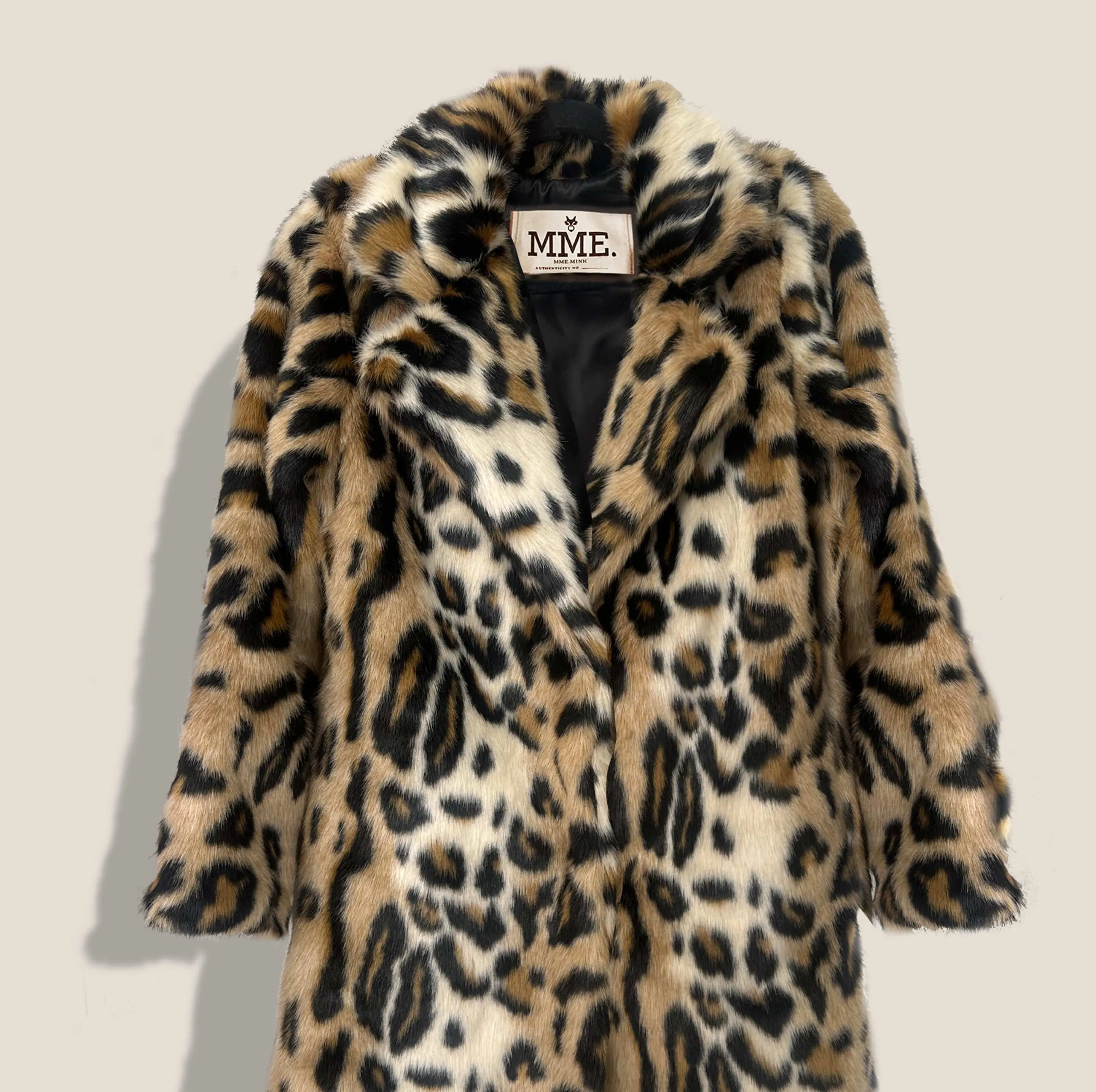 MME. Leopard 3/4 Coat sold by Modatrova product image thumbnail 3