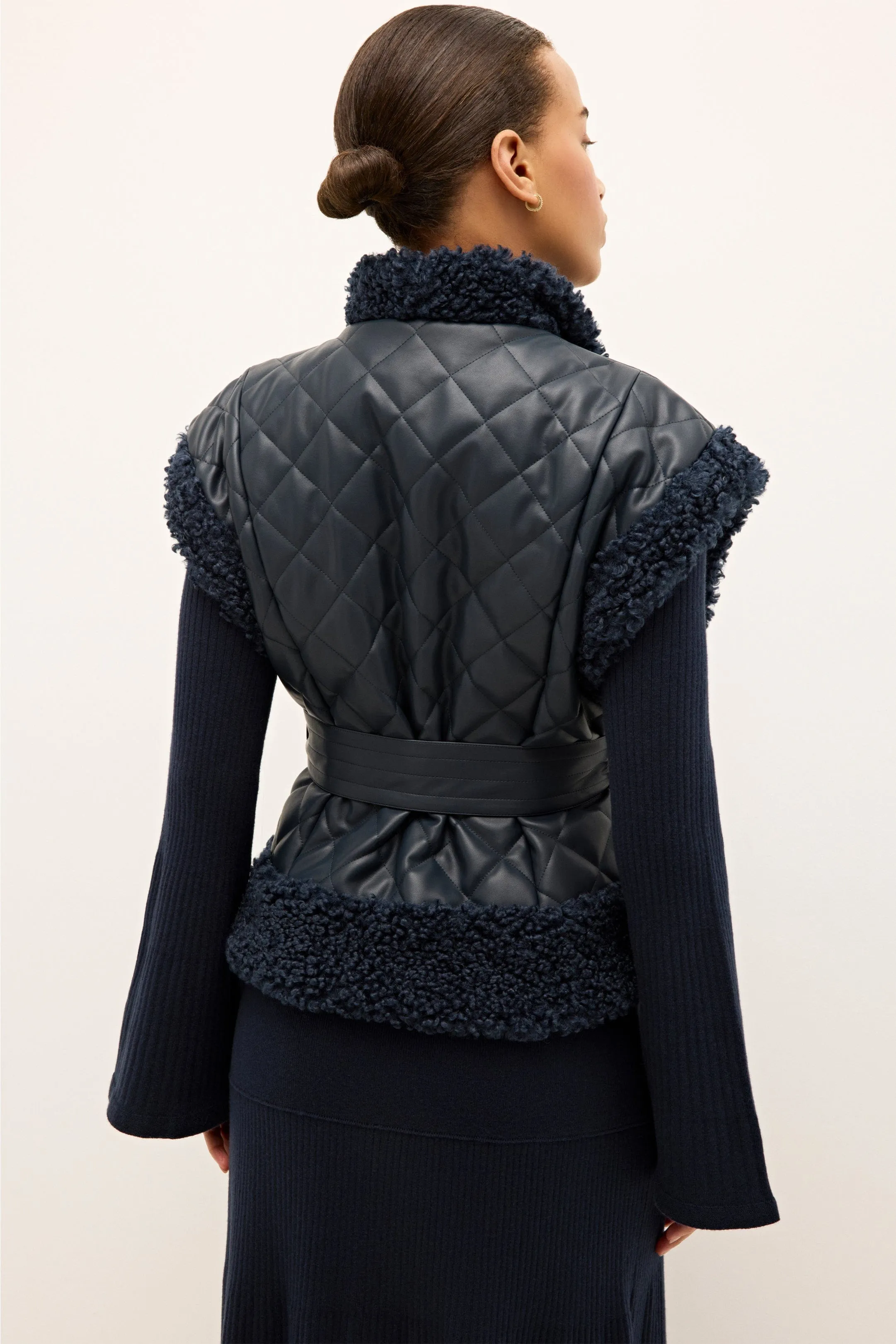 Beatrice Vest sold by Modatrova product image thumbnail 4