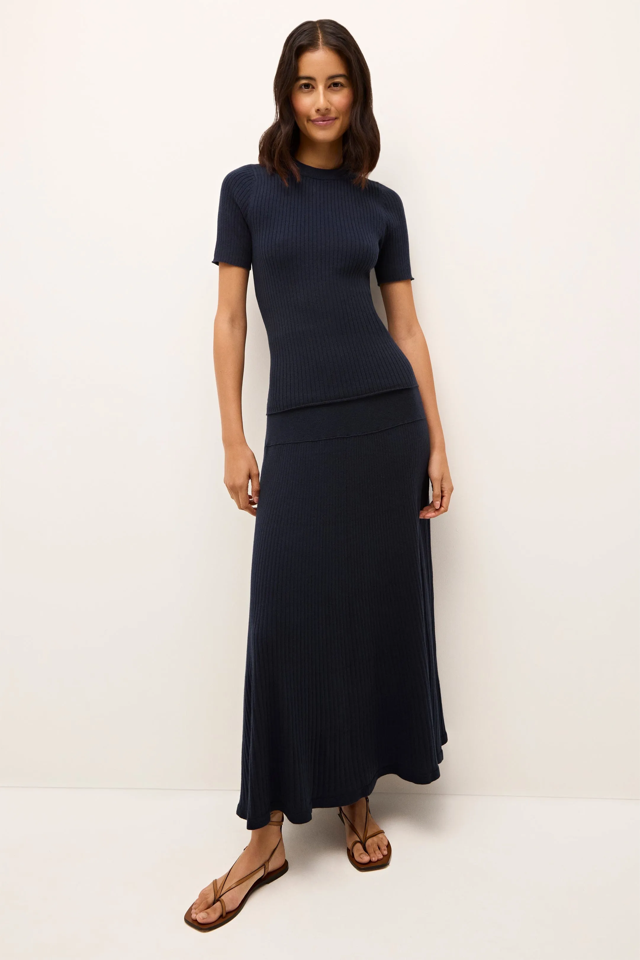 Kaylan Skirt sold by Modatrova product image thumbnail 3