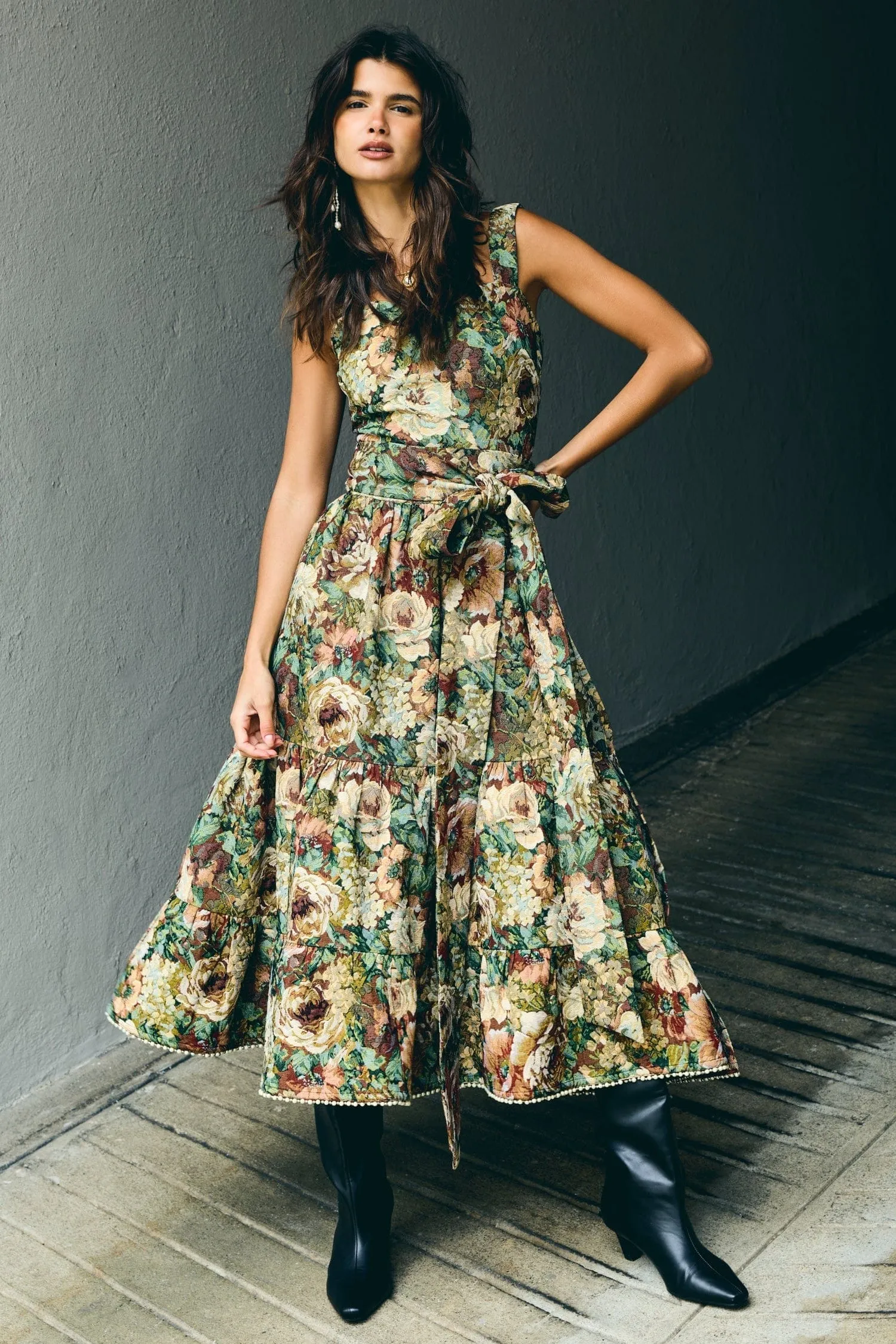 Tracy Set sold by Modatrova product image thumbnail 2