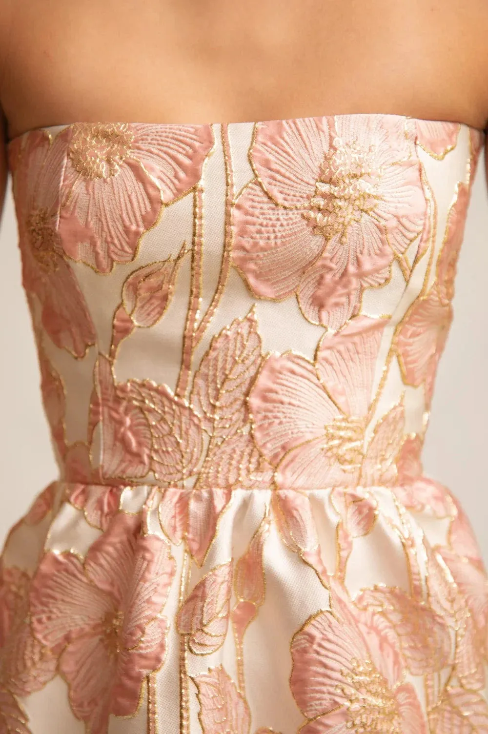 Chloe Dress sold by Modatrova product image thumbnail 3