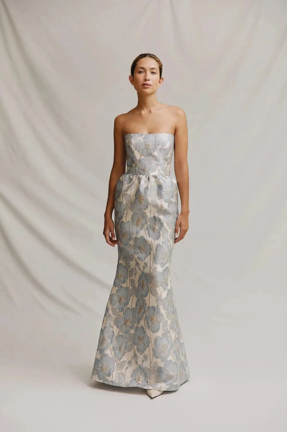 Chloe Dress sold by Modatrova product image thumbnail 4