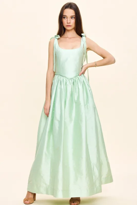 Marie Dress in Pistachio sold by Modatrova