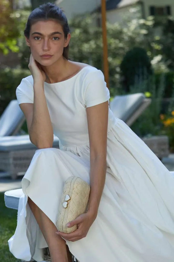 The Love Heart Clutch sold by Modatrova product image thumbnail 2