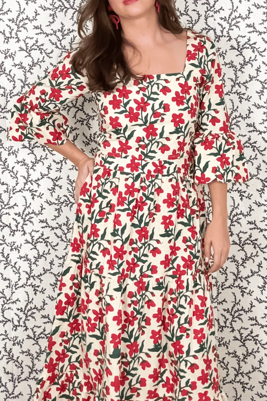 The Lowell Top Ecru Poppy sold by Modatrova product image thumbnail 3