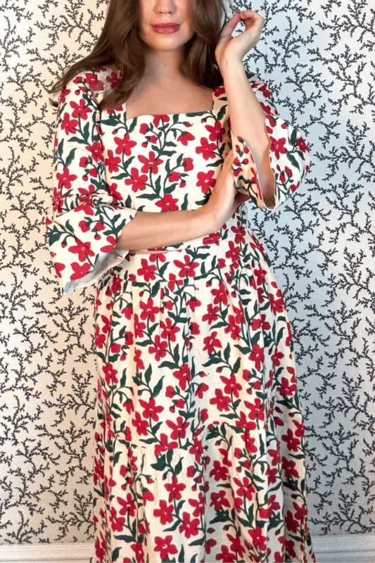 The Lowell Top Ecru Poppy sold by Modatrova