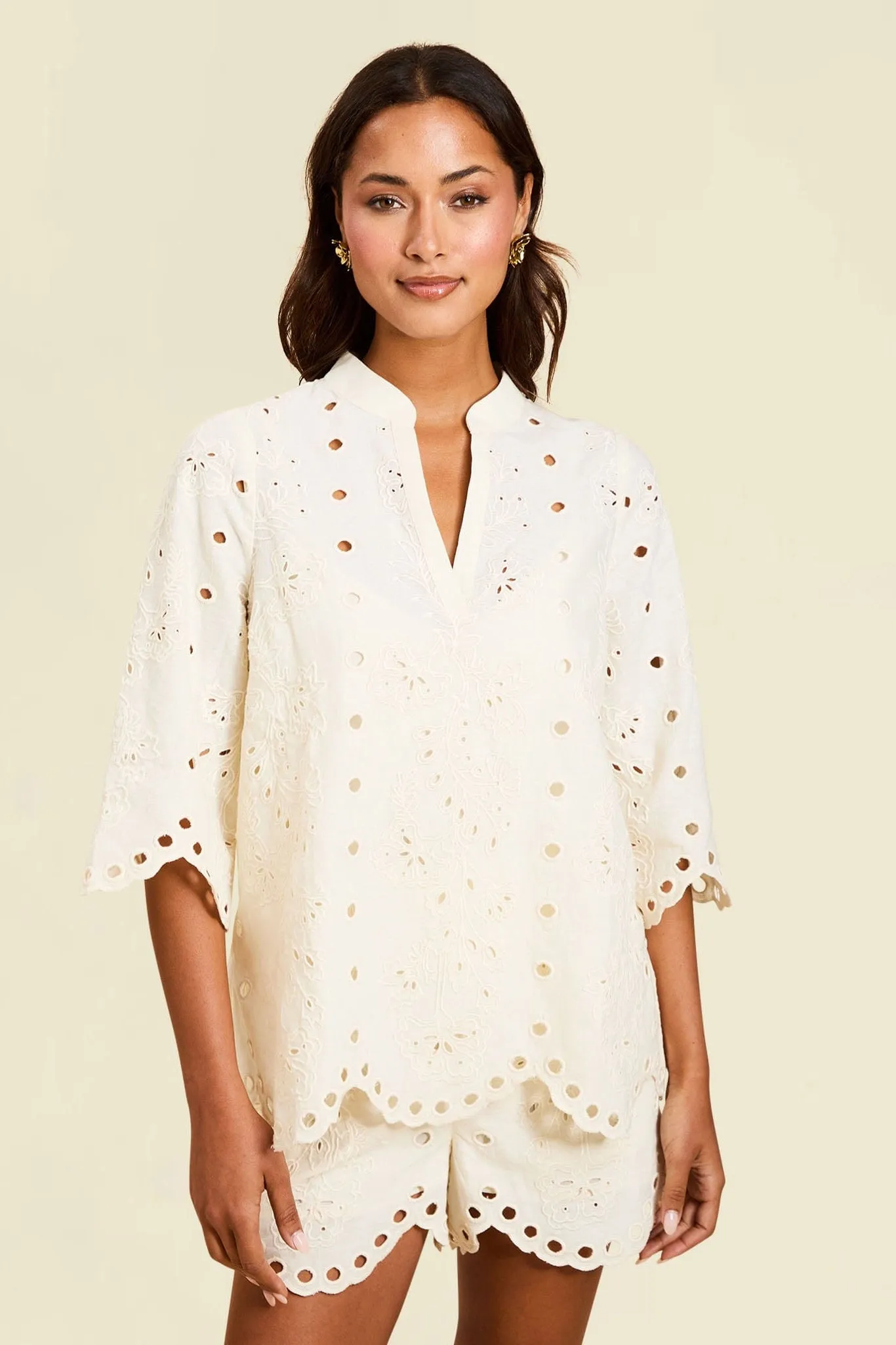 Emilio Scallop Lace Top sold by Modatrova product image thumbnail 2