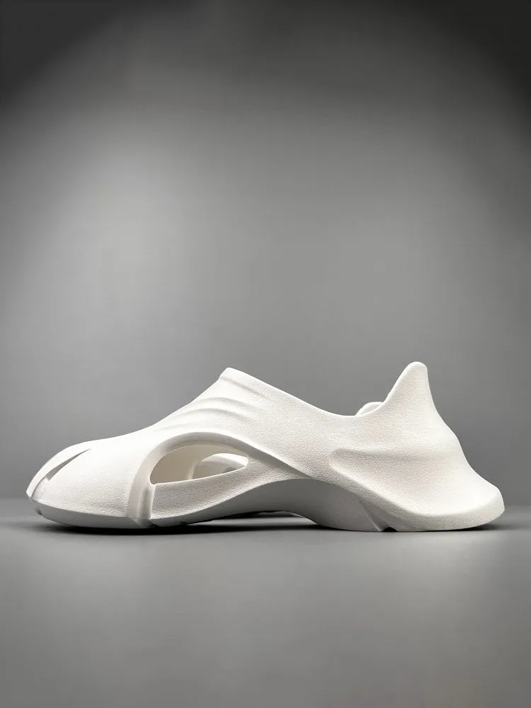 Breathable Beach Soft Soles Slipper&Sandals sold by Oeyes product image thumbnail 2