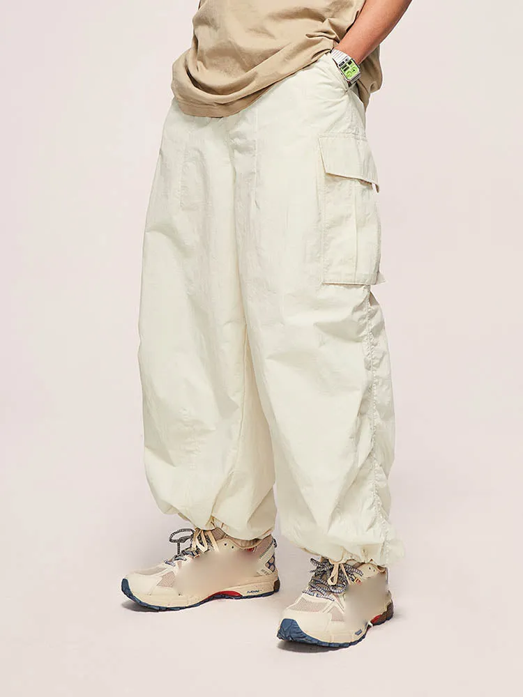 Wide-Leg Slouchy Pants With A Check Pattern sold by Oeyes