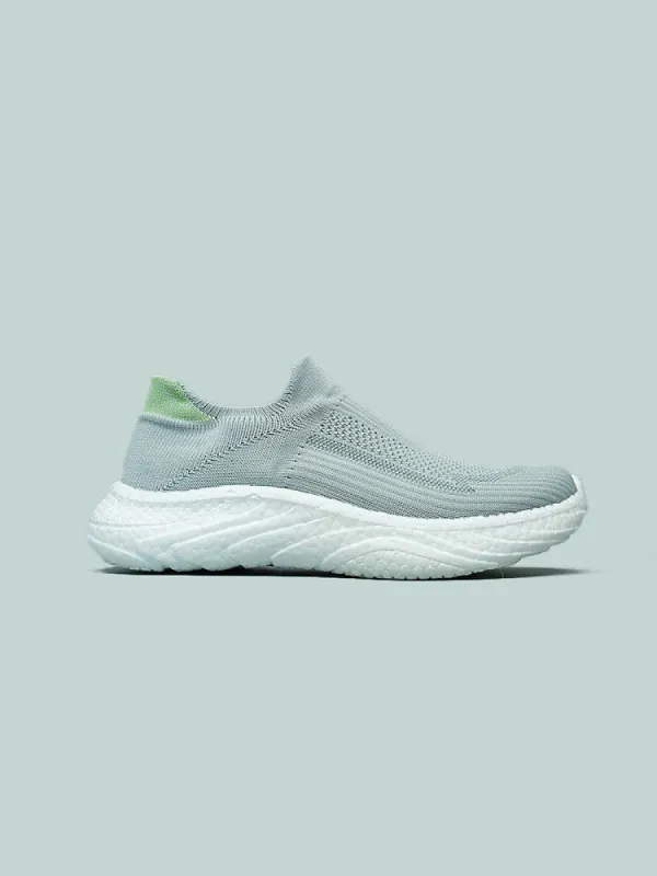 Popcorn Shock Absorption One Foot Slip Casual Shoes sold by Oeyes