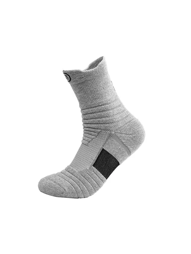 Buy One Get Three Thickened High Top Solid Color Running Sports Socks sold by Oeyes product image thumbnail 3