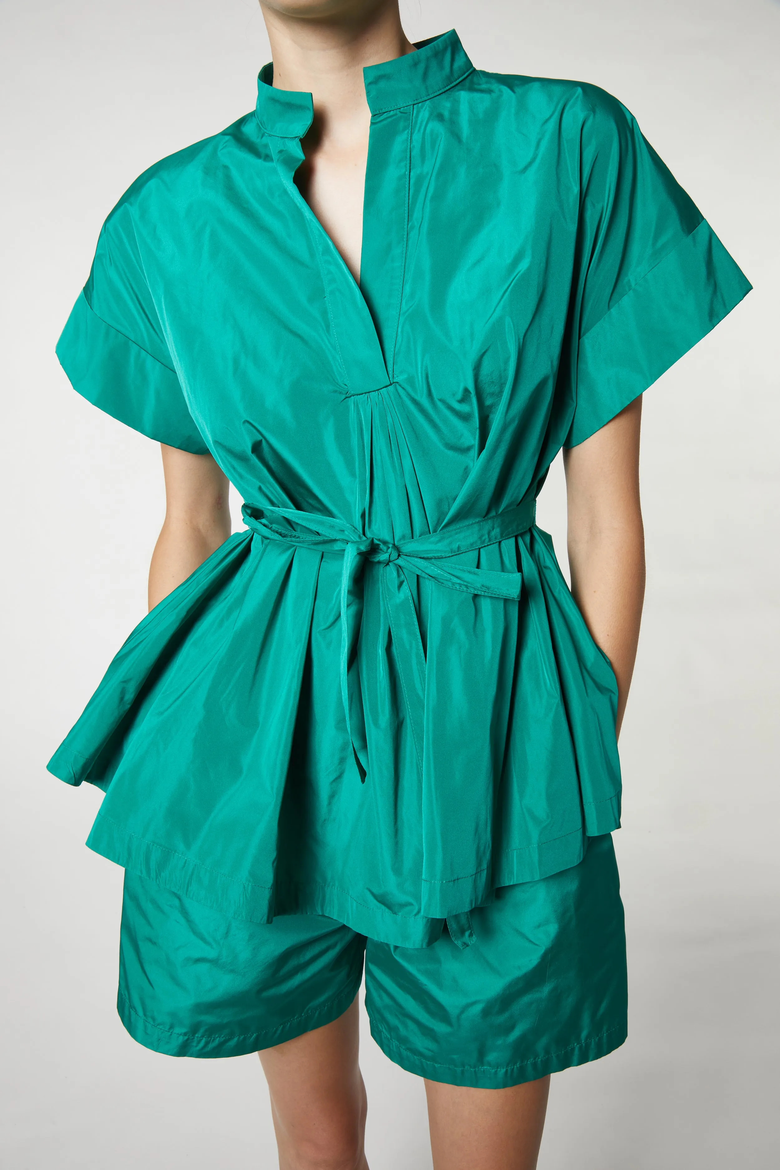Fiona Taffeta Short, Jade Green sold by Saint Art product image thumbnail 5