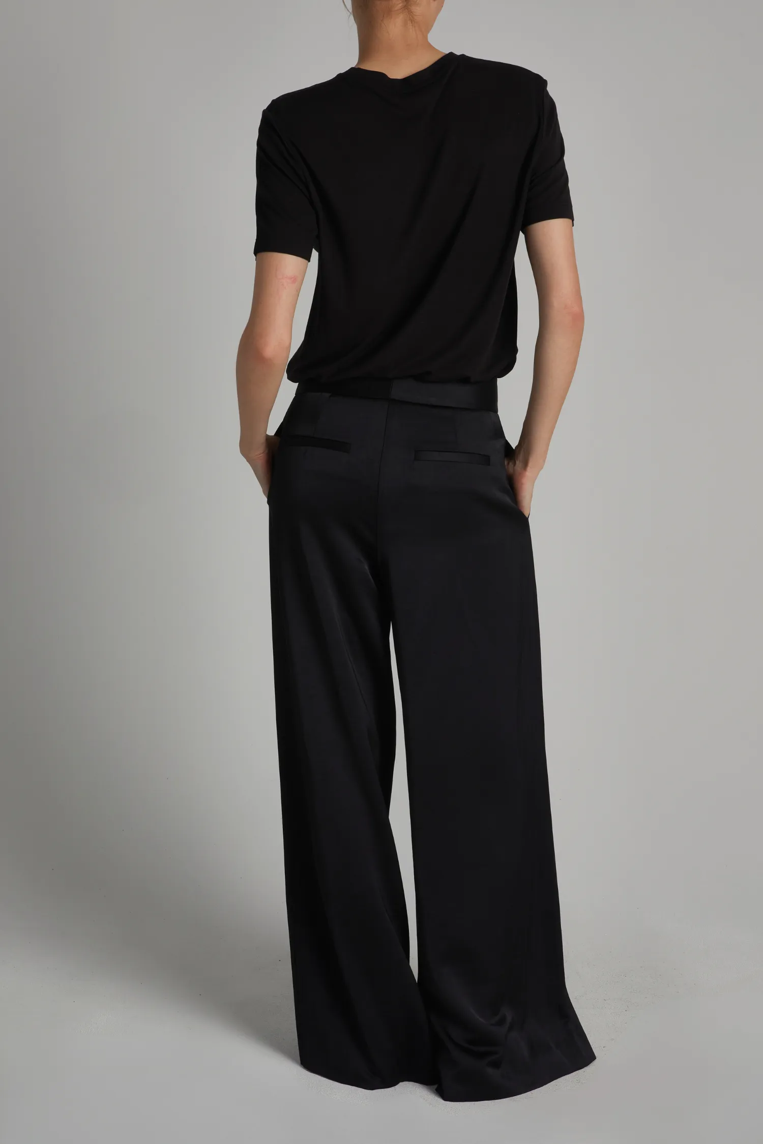 Neve Mid-Waisted Wideleg Trouser sold by Saint Art product image thumbnail 5
