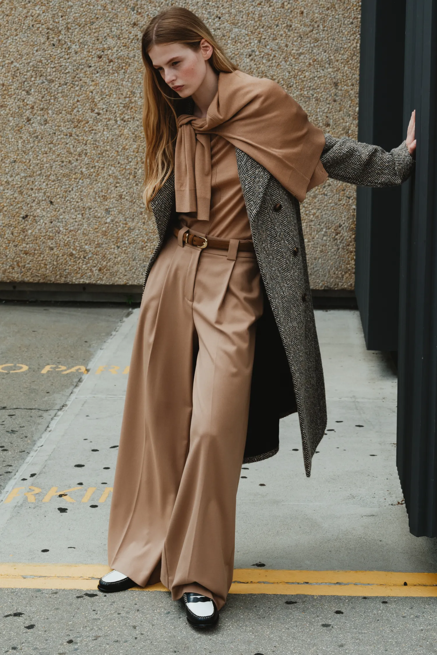 Tiffany Mid-Waisted Wide Leg Trouser, Camel sold by Saint Art product image thumbnail 2