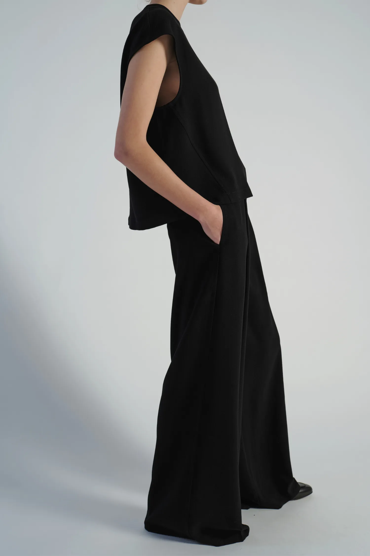 Soraya Crepe Top, Black sold by Saint Art product image thumbnail 4