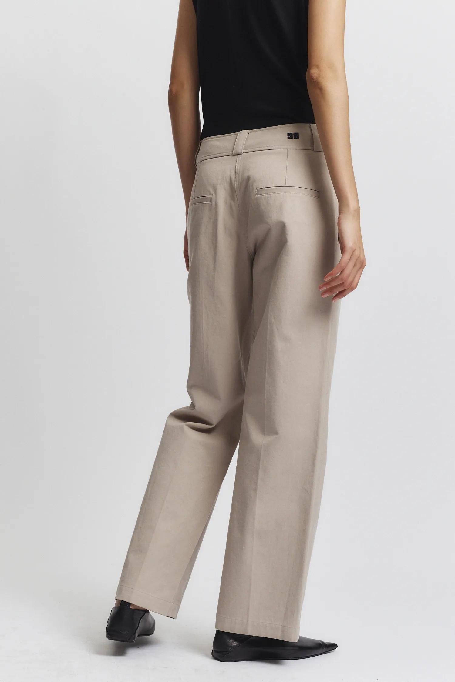 Nessa Pant, Pebble sold by Saint Art product image thumbnail 4