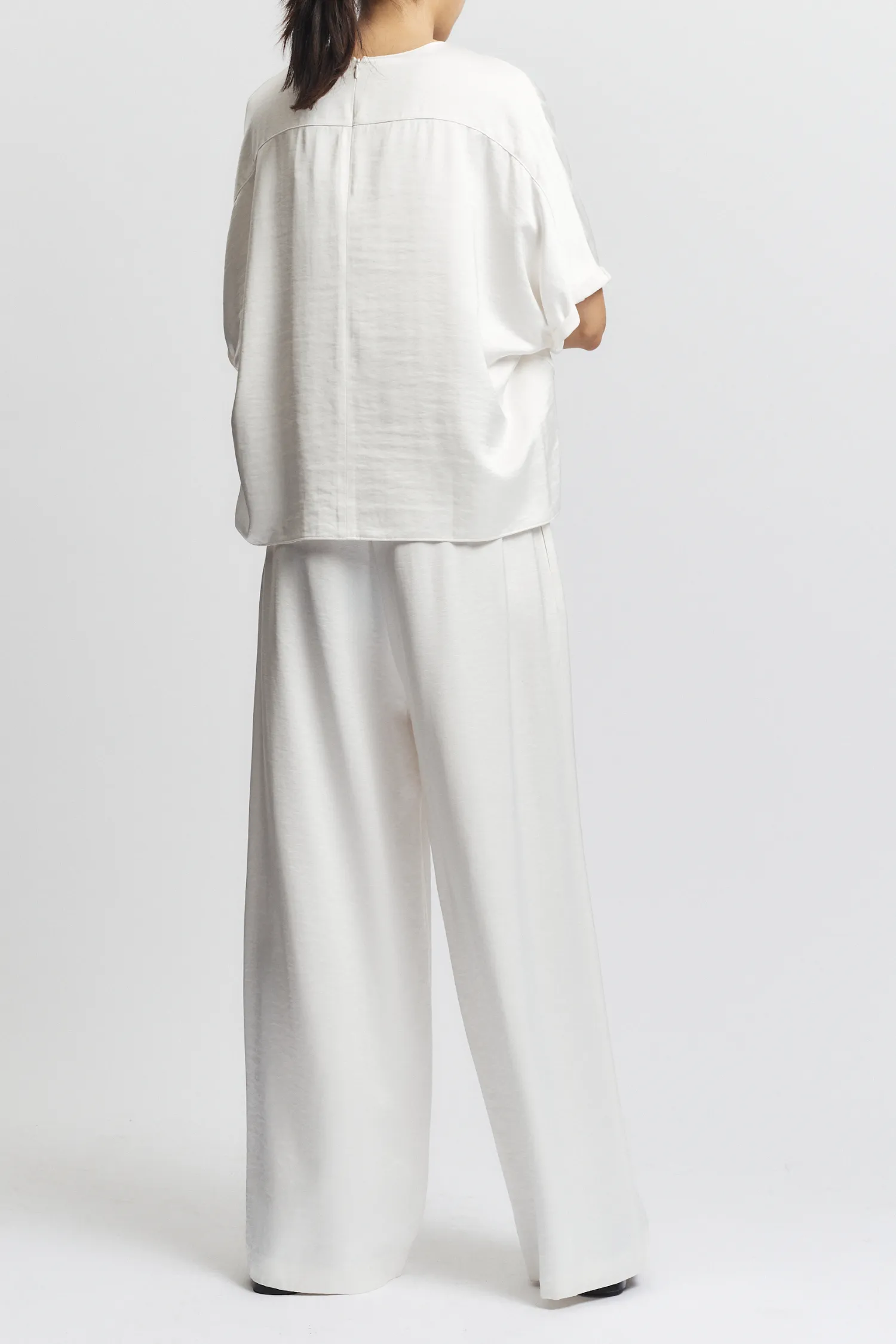 Maeve Dolman Blouse, White sold by Saint Art product image thumbnail 2