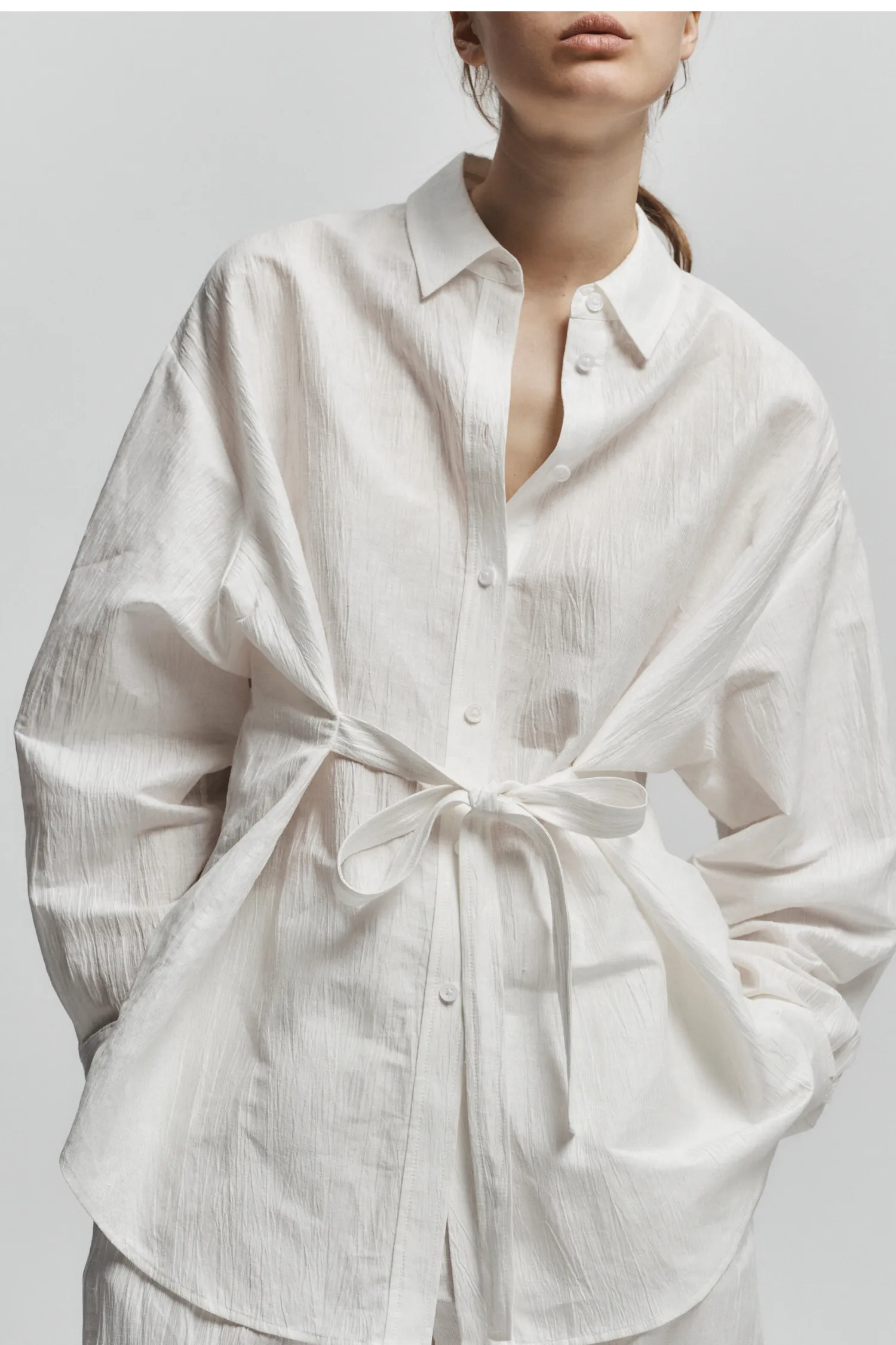 Lara Linen Crinkle Blouse, White sold by Saint Art product image thumbnail 3