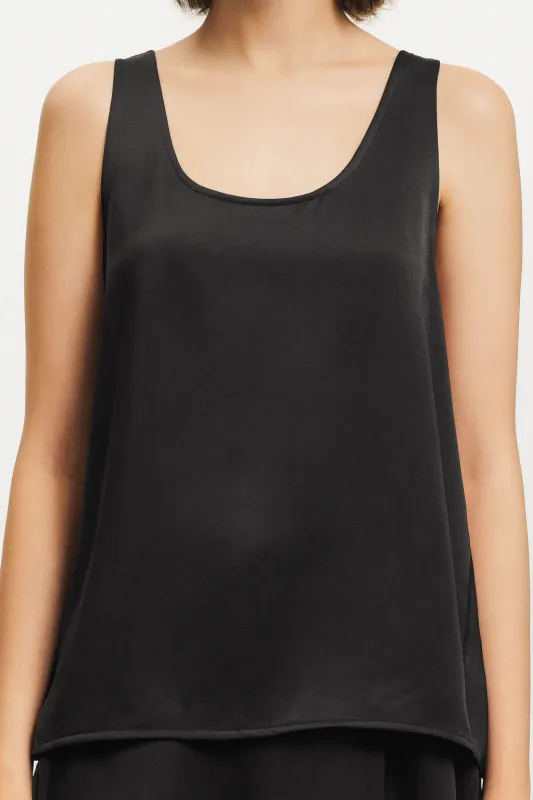 Isola Scoopneck Tank, Black made by Saint Art