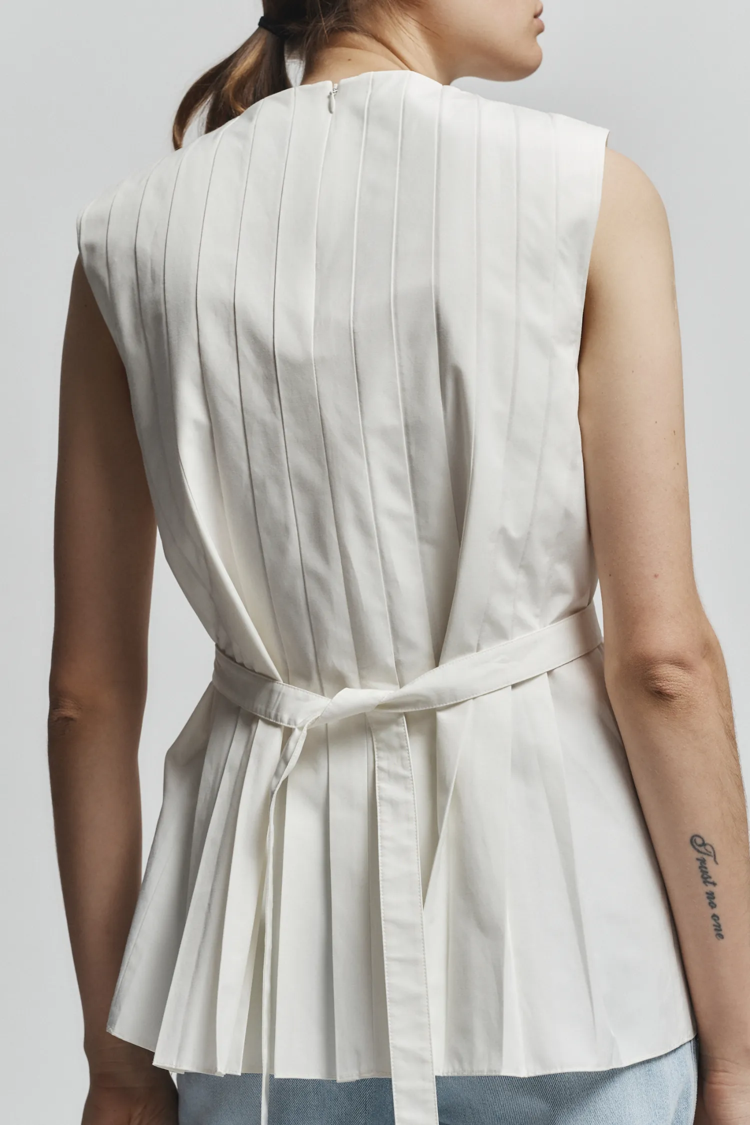 Kallie Pleated Top, White sold by Saint Art product image thumbnail 2