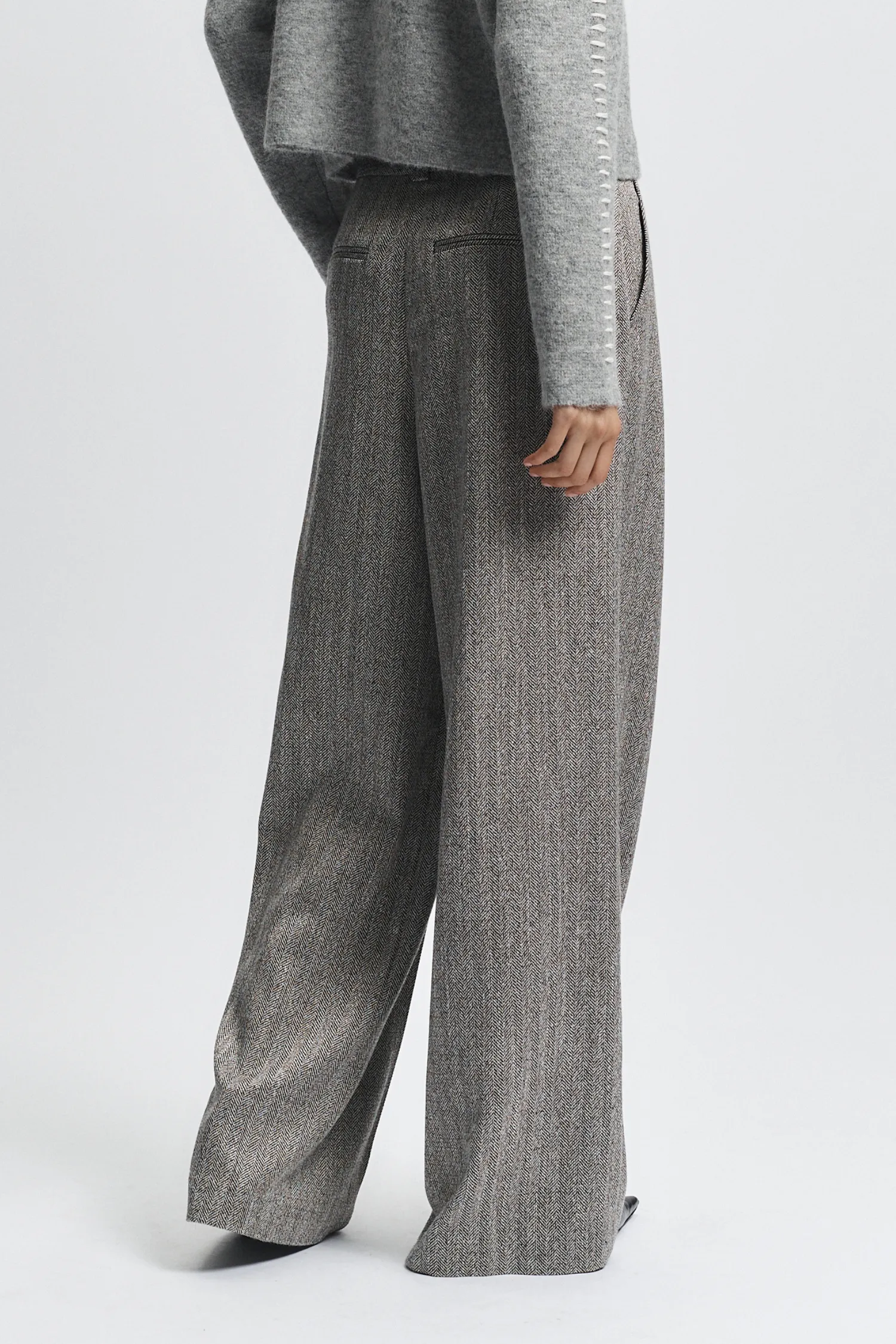 Eliam Trouser, Herringbone sold by Saint Art product image thumbnail 2