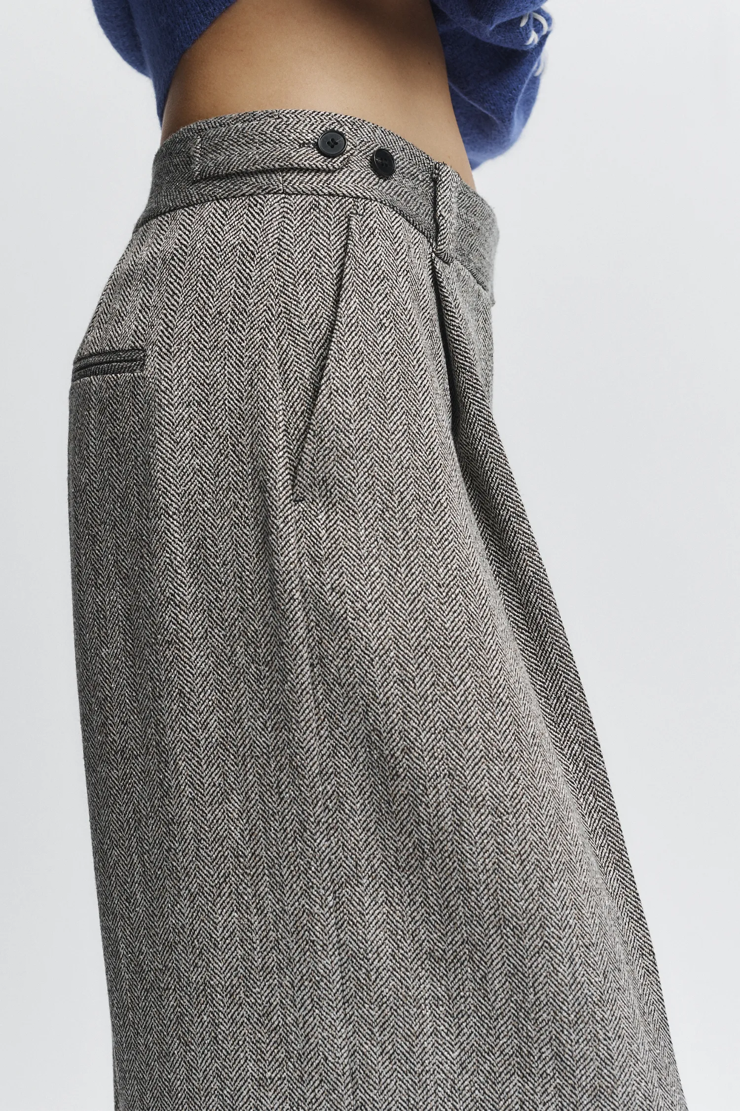 Eliam Trouser, Herringbone sold by Saint Art product image thumbnail 5