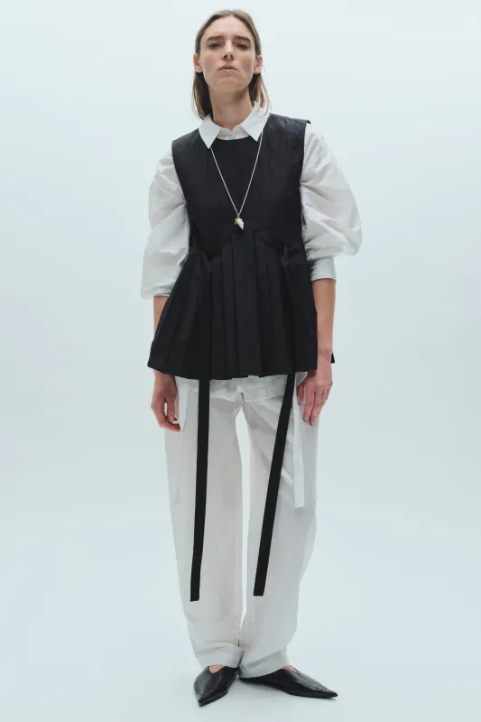 Kallie Pleated Top, Black made by Saint Art