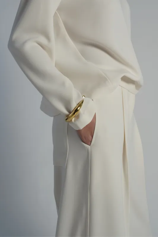 Neve Crepe Pant made by Saint Art