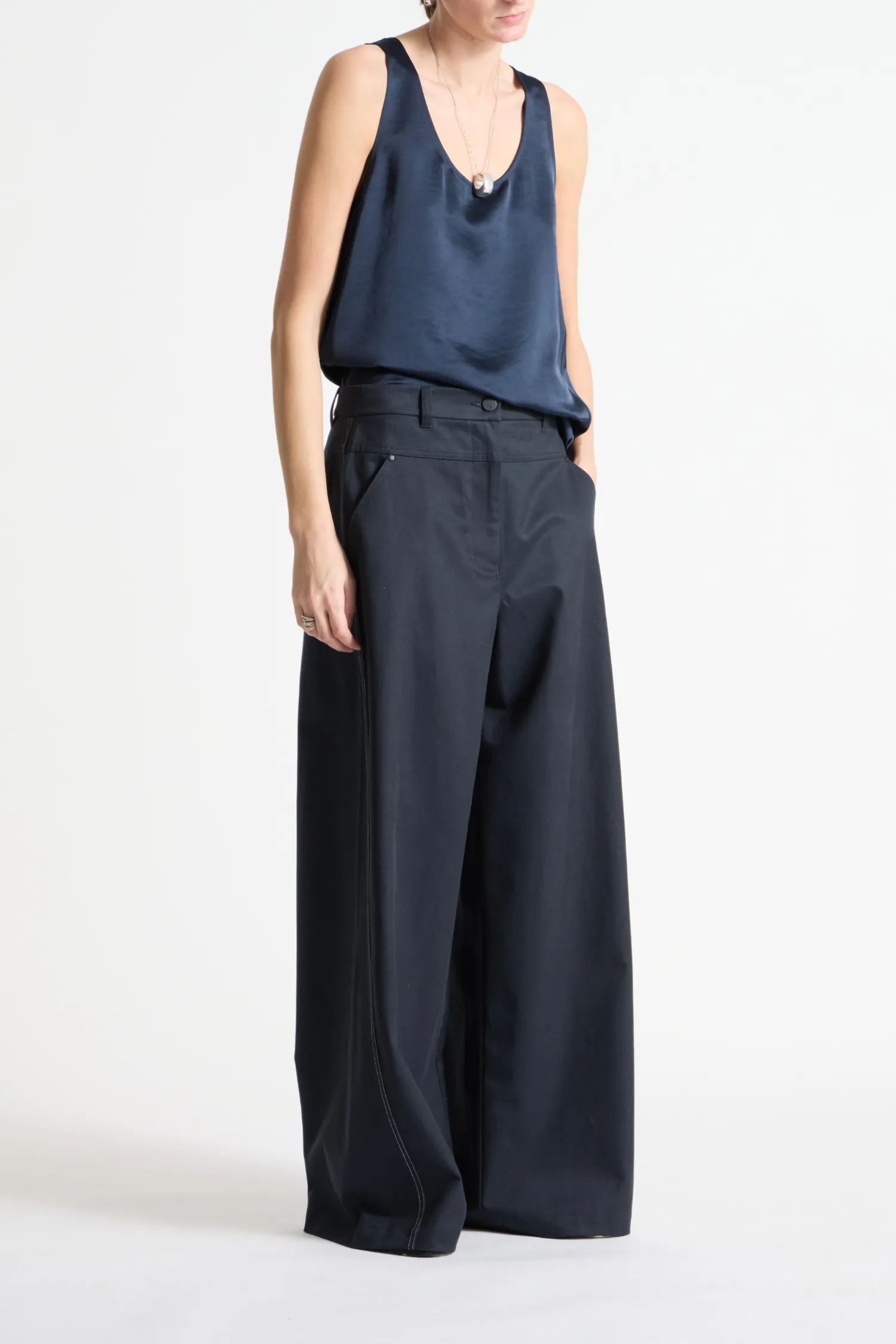 Dax, Mid-Rise, Wide-leg Trouser sold by Saint Art product image thumbnail 4