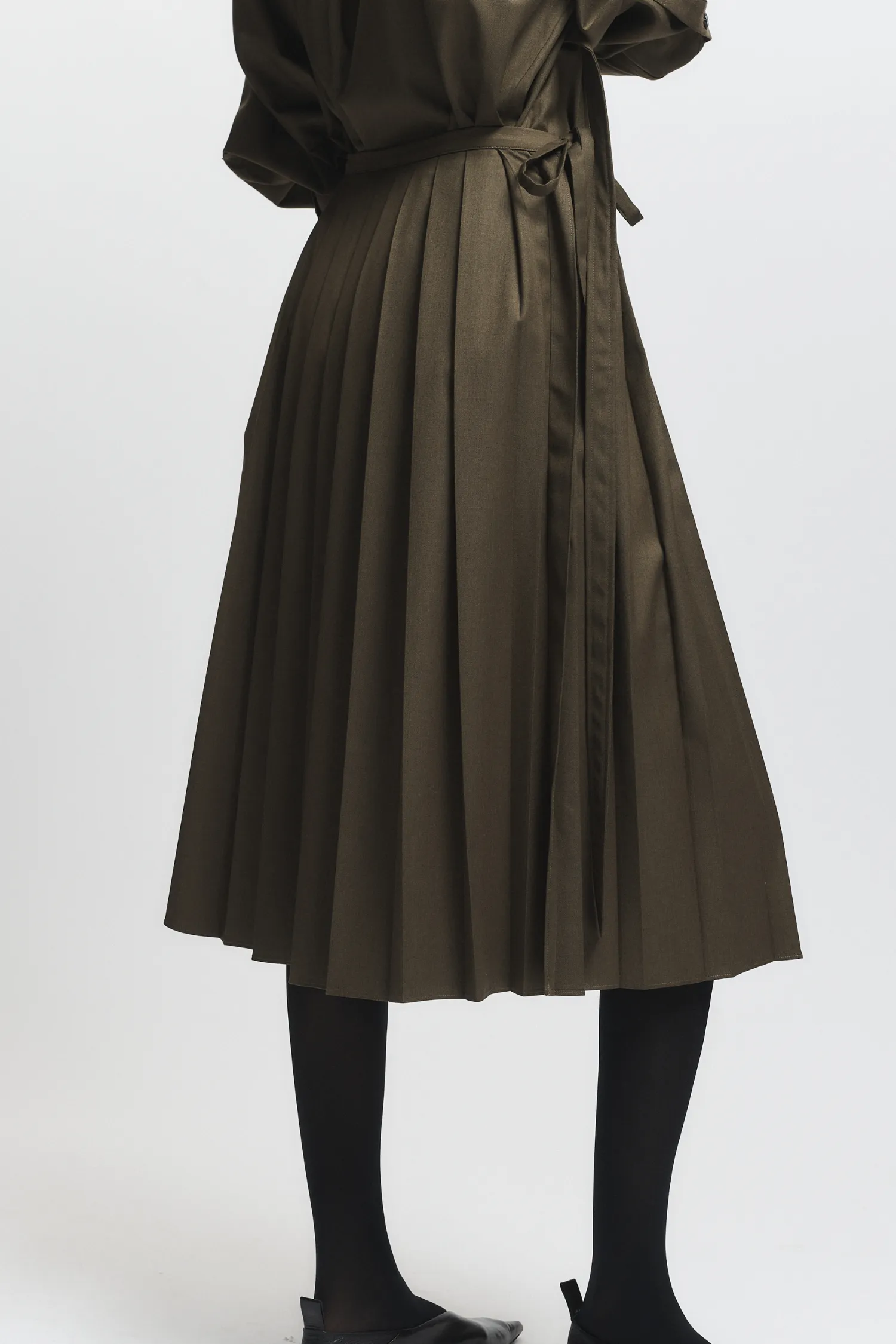 Fabian Pleated Skirt sold by Saint Art product image thumbnail 4