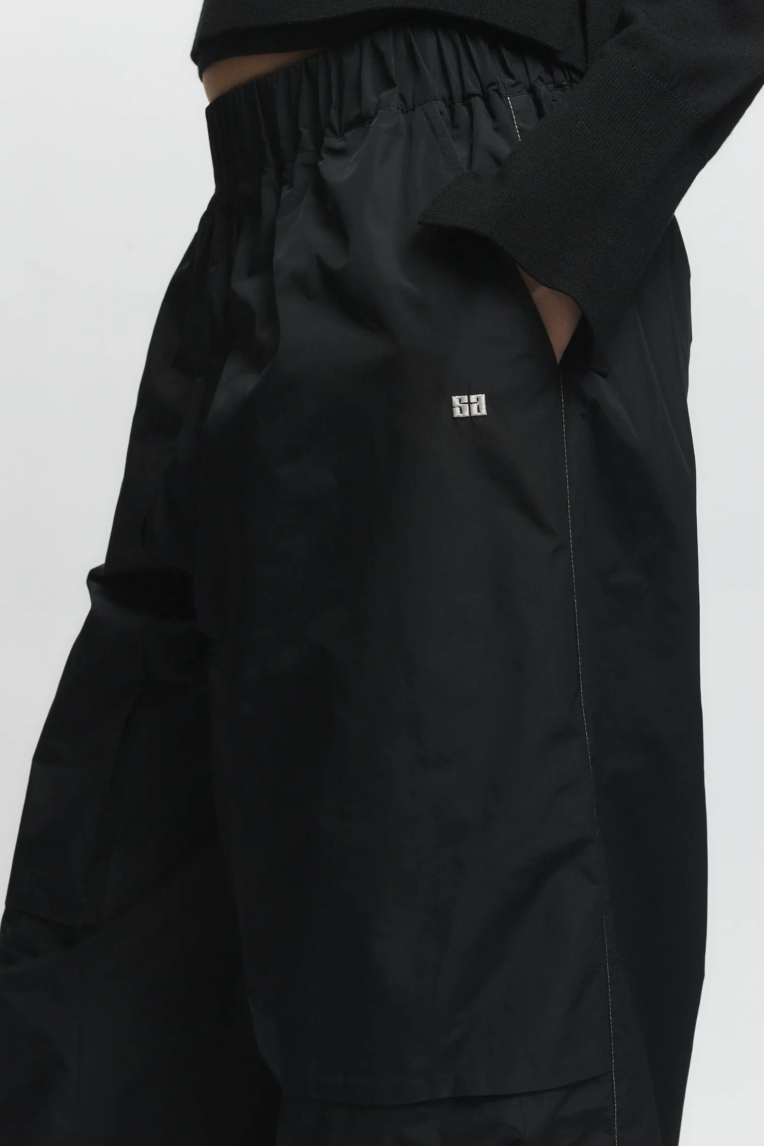 Clyde Oversized Taffeta Pant sold by Saint Art product image thumbnail 5