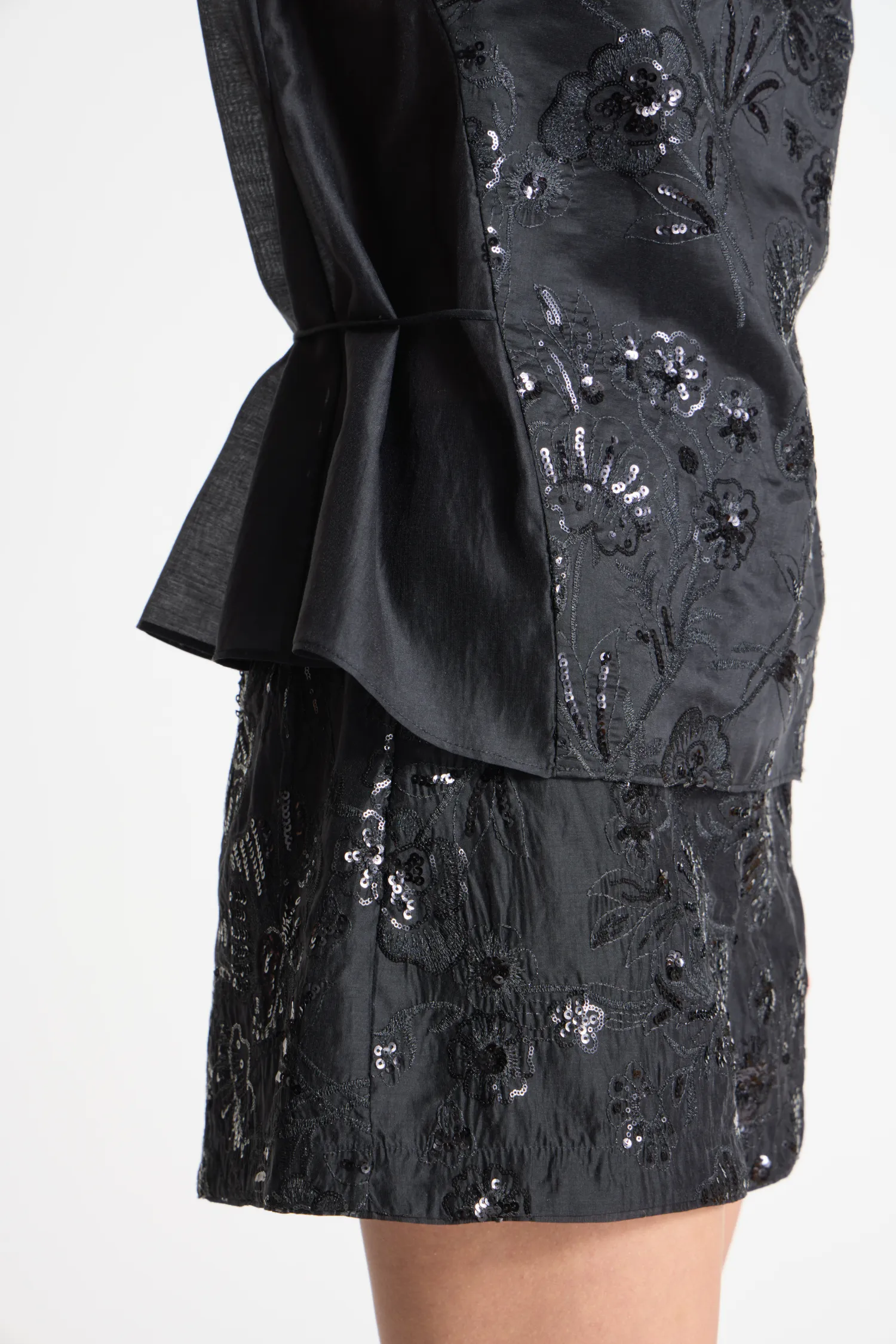 Walton Floral Sequin Short, Black sold by Saint Art product image thumbnail 3