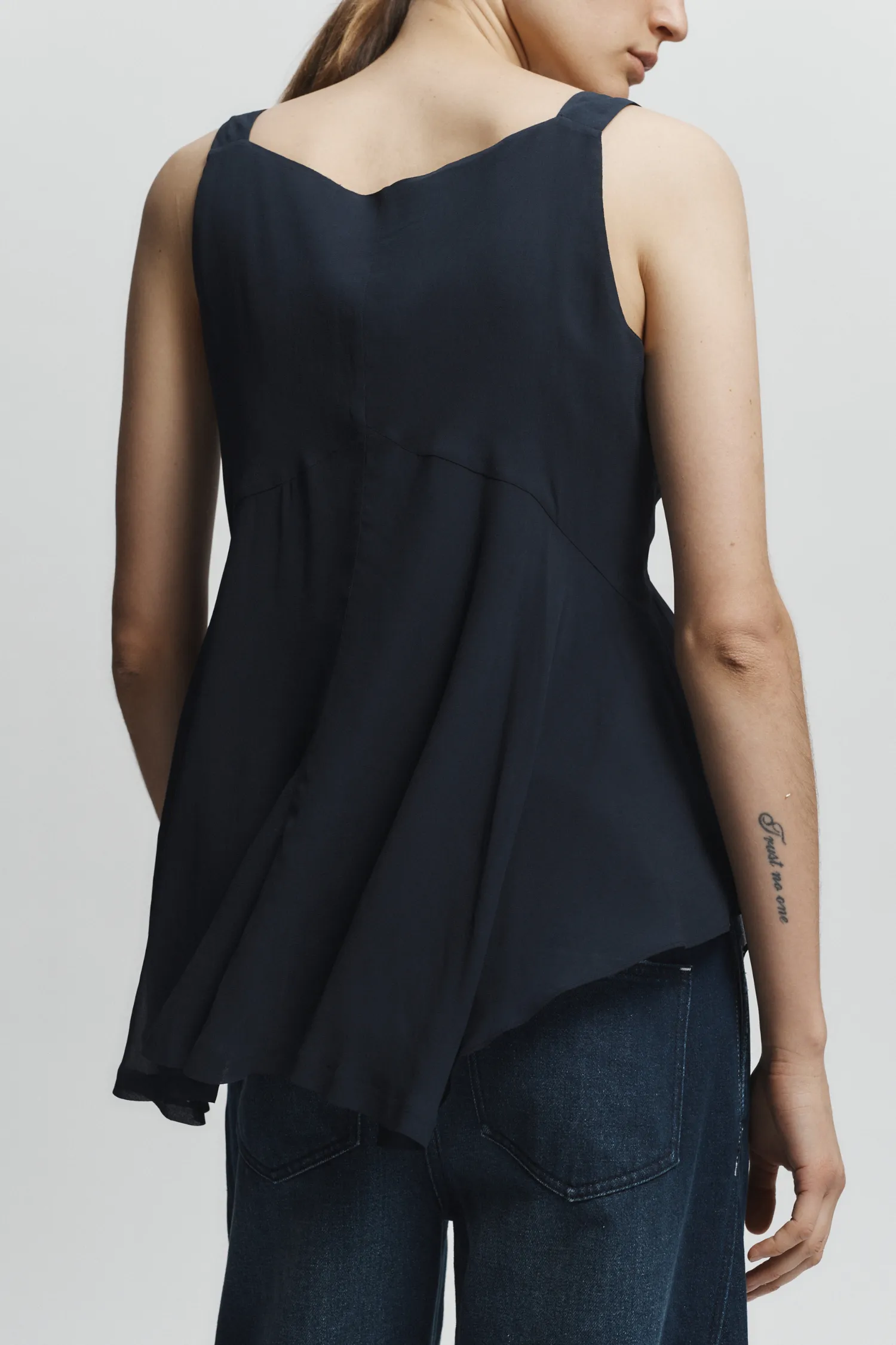 Raina Handkerchief Top sold by Saint Art product image thumbnail 3