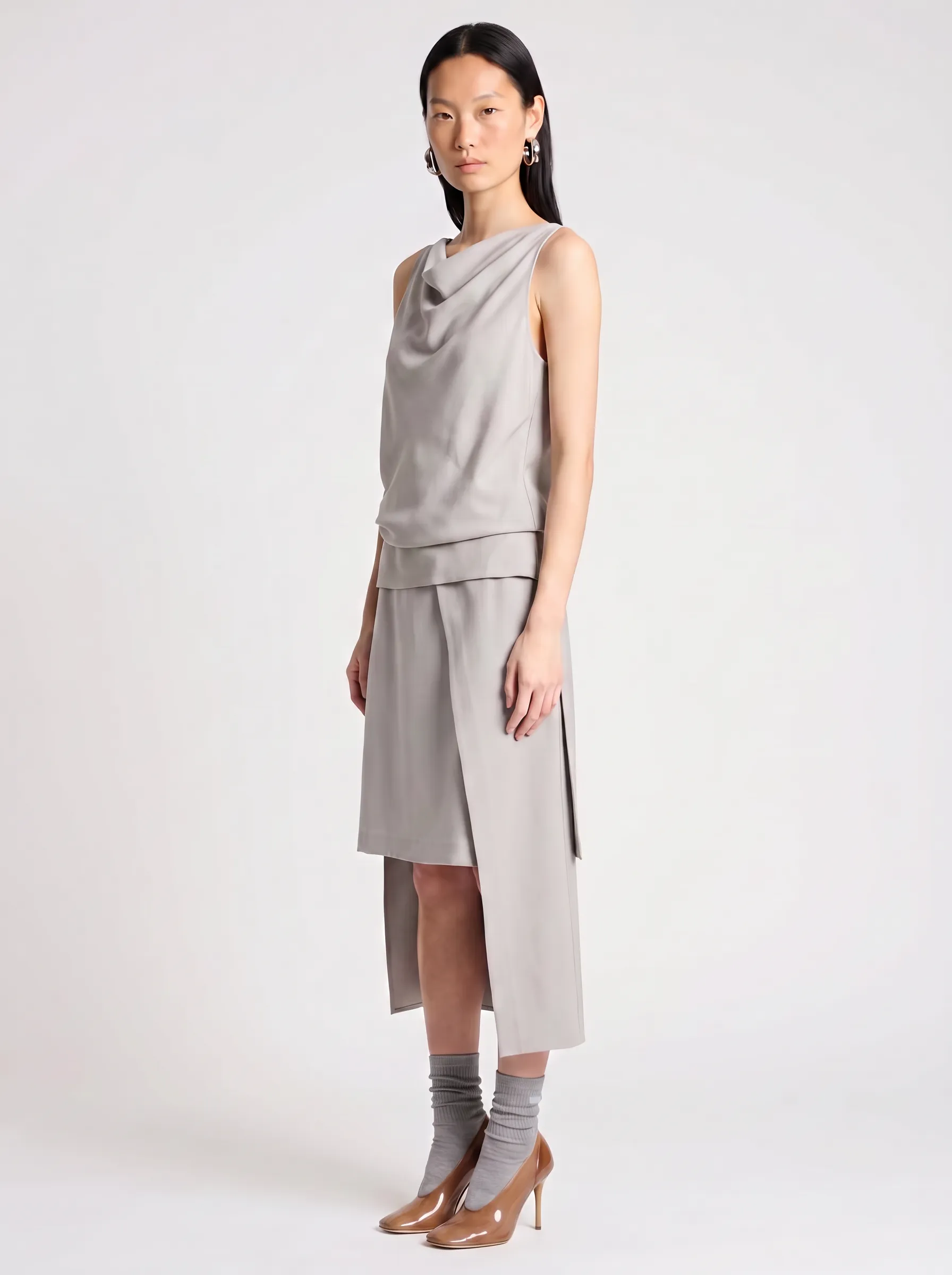 Trent Backless Top sold by Saint Art product image thumbnail 5