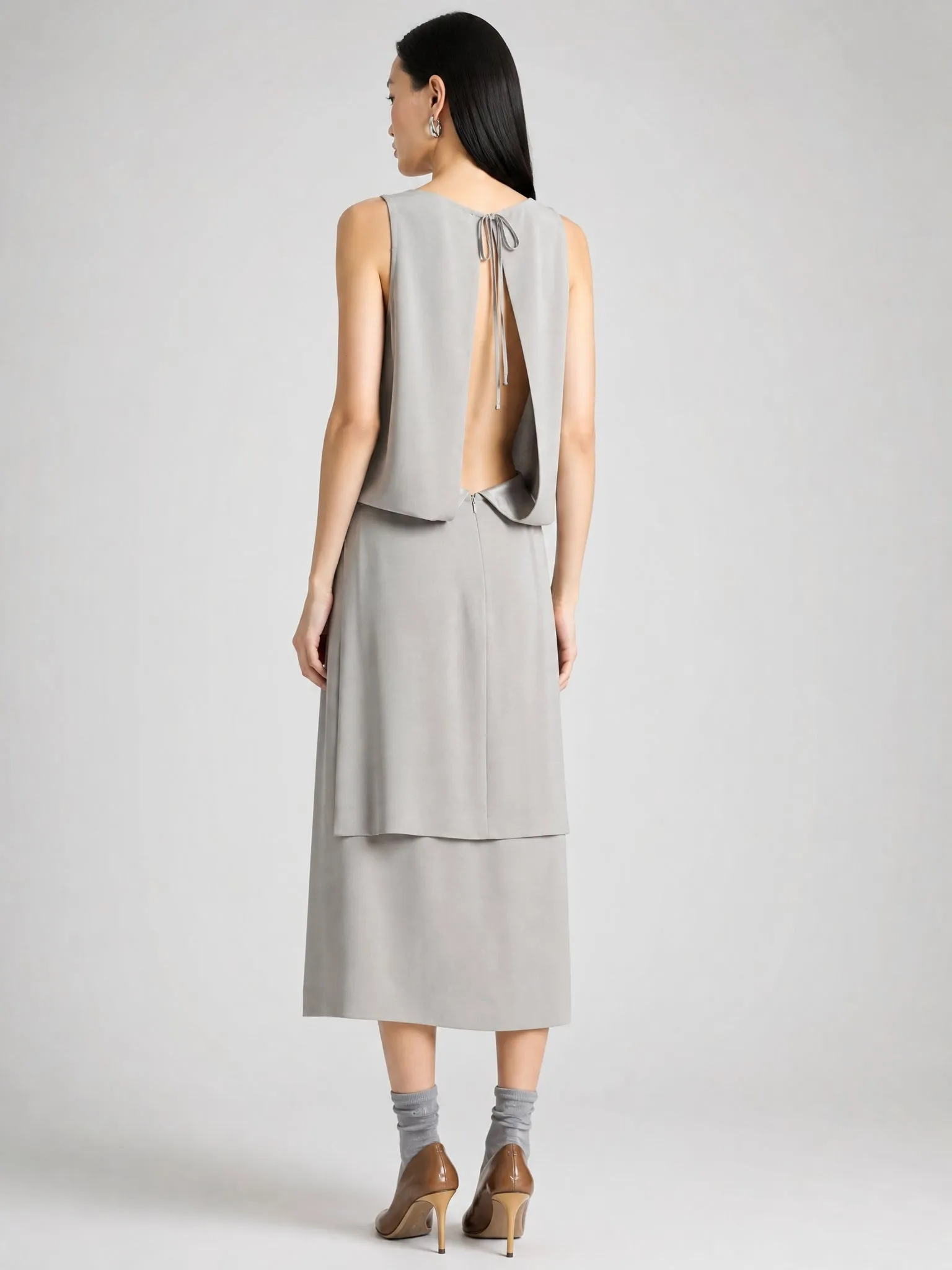 Trent Backless Top sold by Saint Art product image thumbnail 2