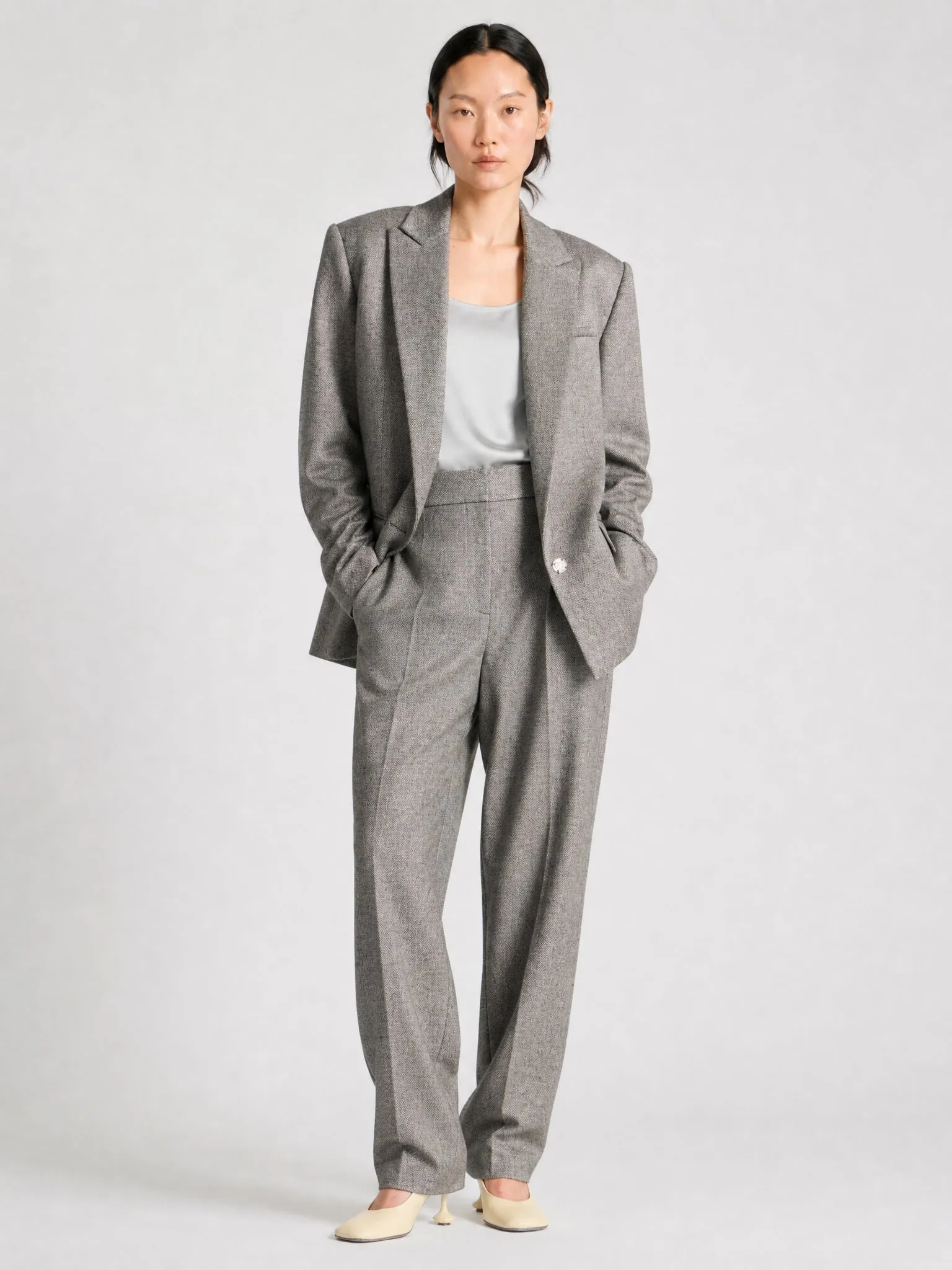 Renan Blazer sold by Saint Art product image thumbnail 4