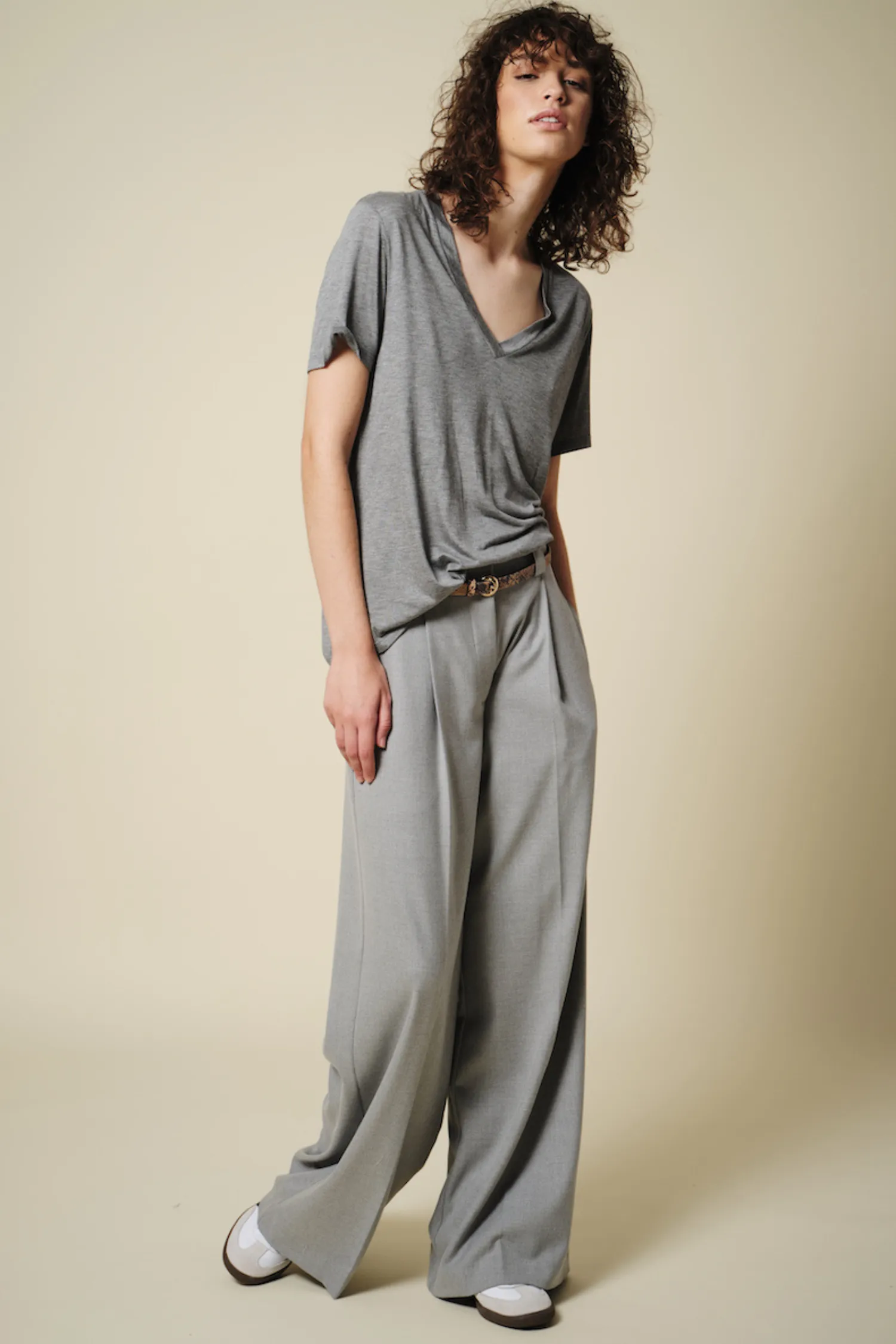 Tiffany Mid-Waisted Wideleg Trouser, Light Grey sold by Saint Art product image thumbnail 4