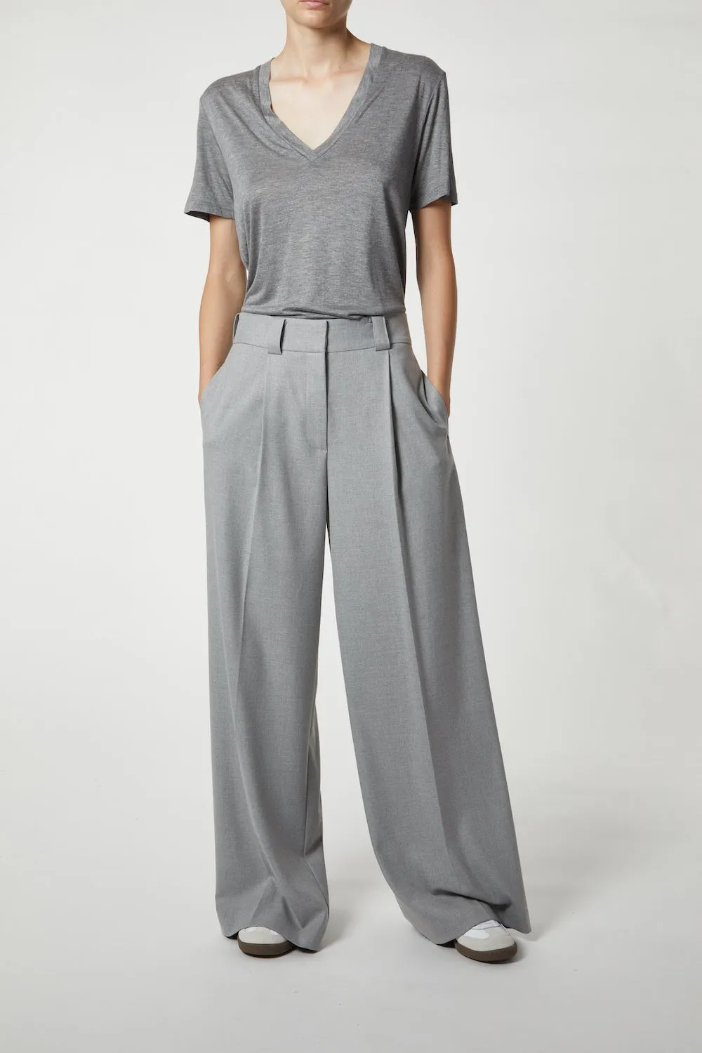 Tiffany Mid-Waisted Wideleg Trouser, Light Grey sold by Saint Art product image thumbnail 2