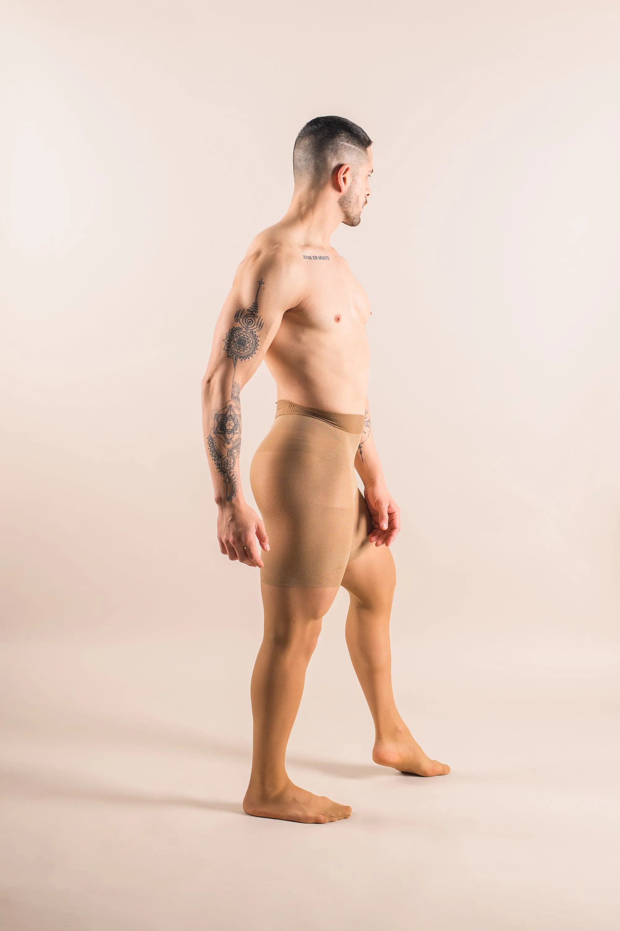 The Men's Bestseller Bundle sold by Threads product image thumbnail 4