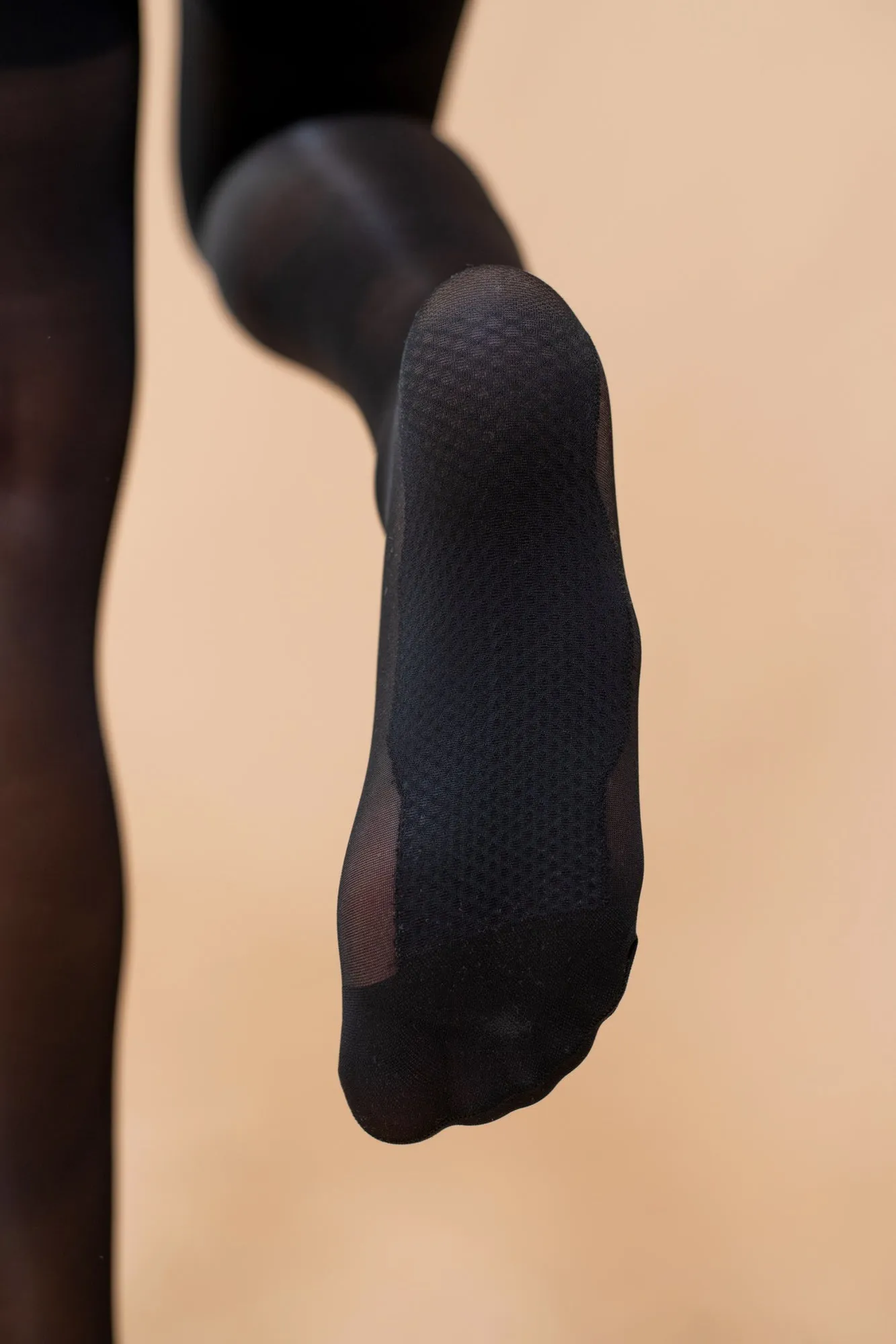 Sheer Contour (Light Compression 8-15mmHg) - Black sold by Threads product image thumbnail 2