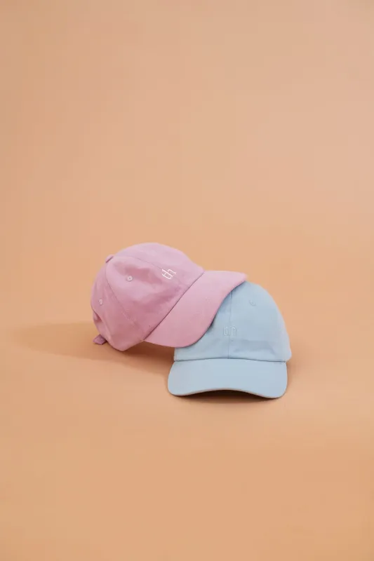 The Contour Cap made by Threads