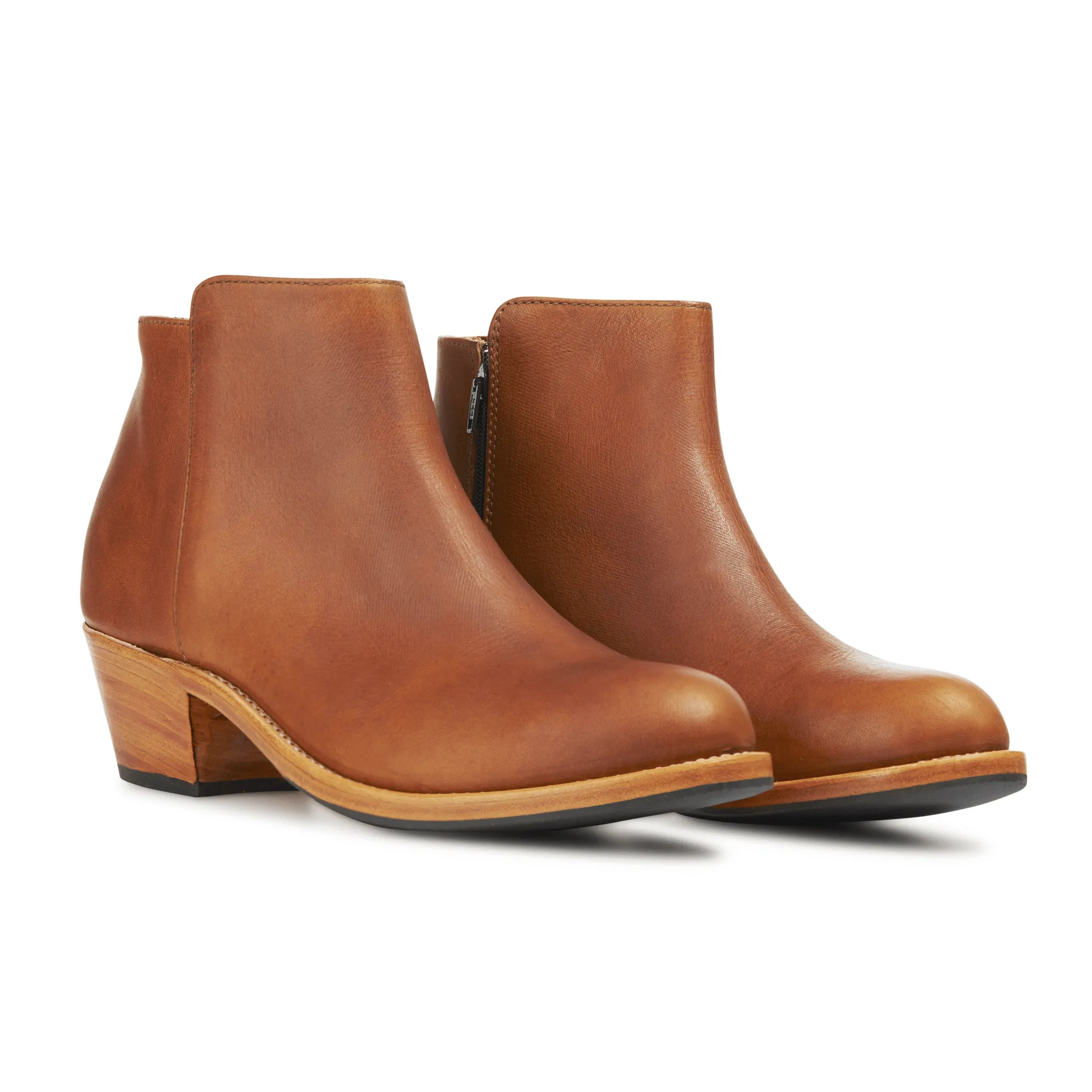 The Granada sold by Adelante Shoe product image thumbnail 3