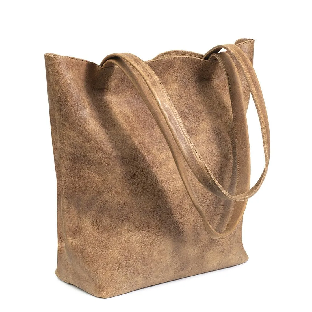 Classic Leather Tote sold by Adelante Shoe product image thumbnail 5