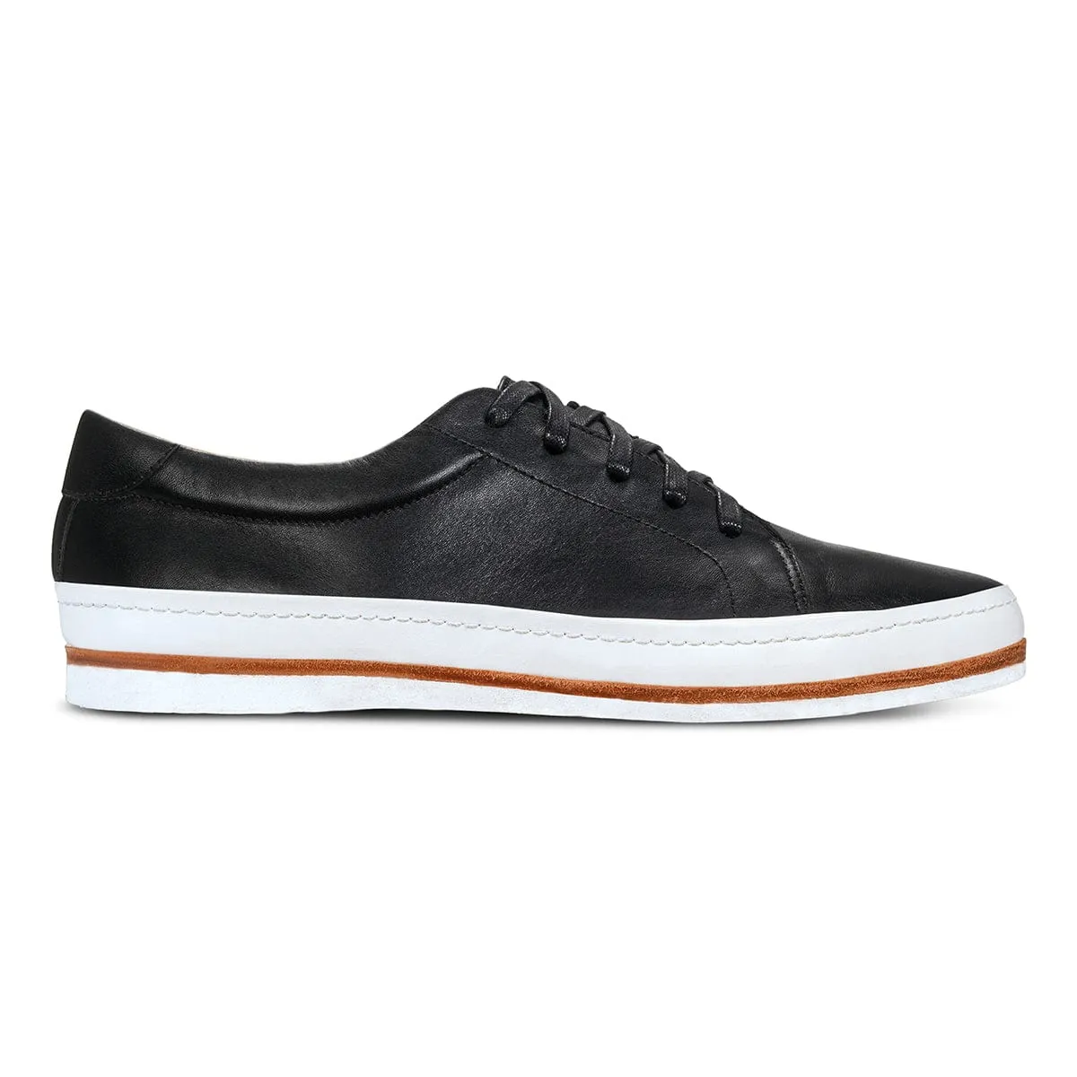 The Men's Brisa in Onyx ~ Standard/Narrow sold by Adelante Shoe