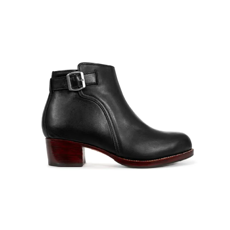 The Carmen in Onyx ~ Super Wide sold by Adelante Shoe