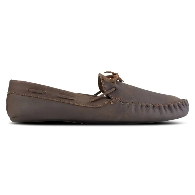 The Women's Moccasin in Mahogany ~ Standard/Narrow sold by Adelante Shoe