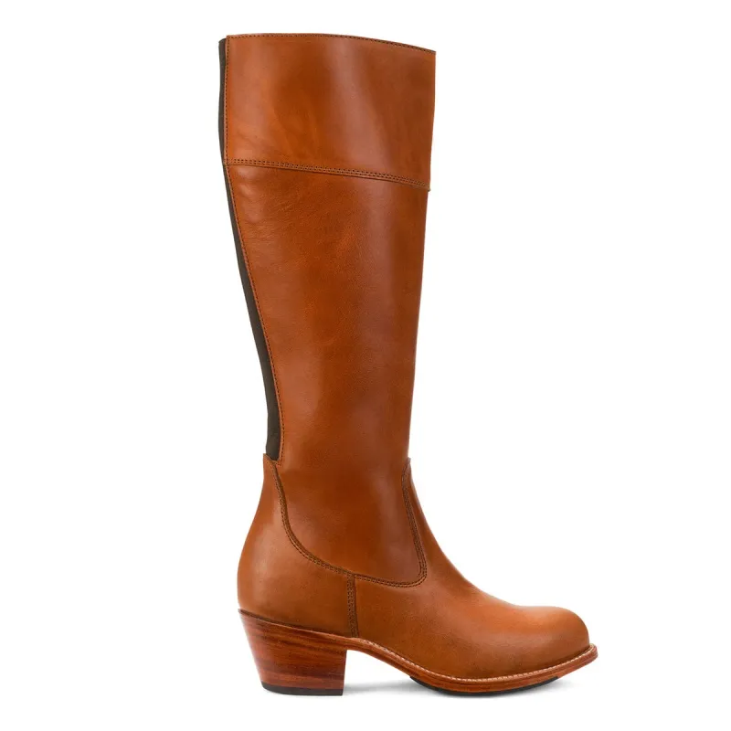 The Condesa in Caramel ~ Wide ~ Standard Calf 37cm sold by Adelante Shoe