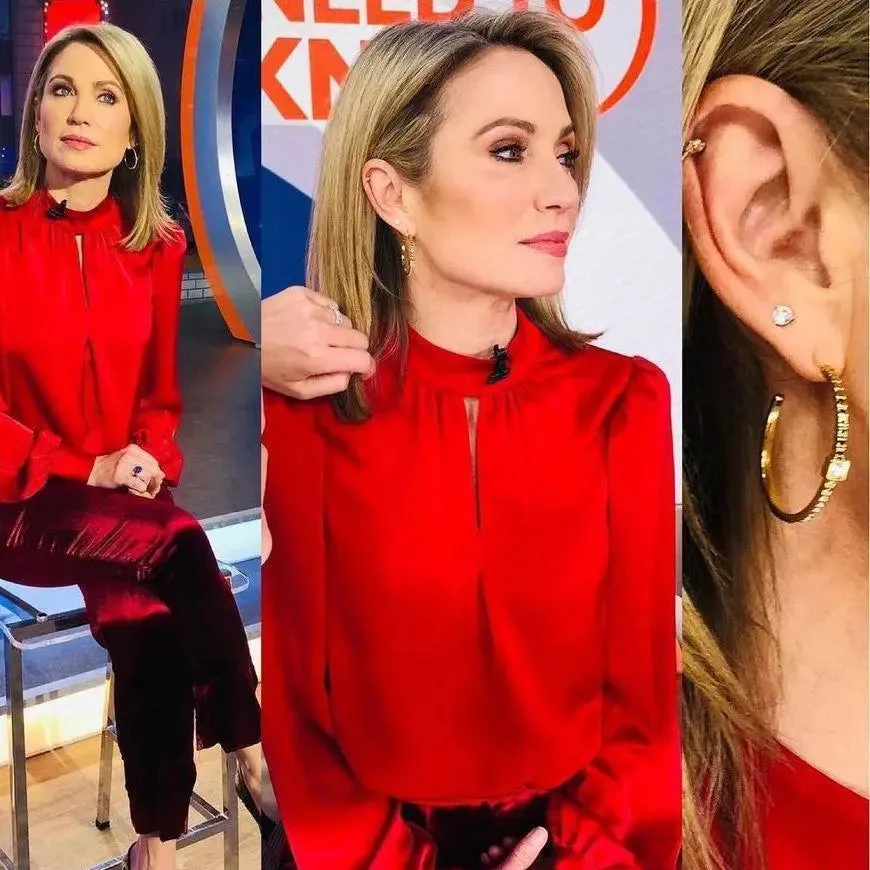 Maud Ribbed Gold Hoop Earrings sold by Bonheur Jewelry product image thumbnail 5