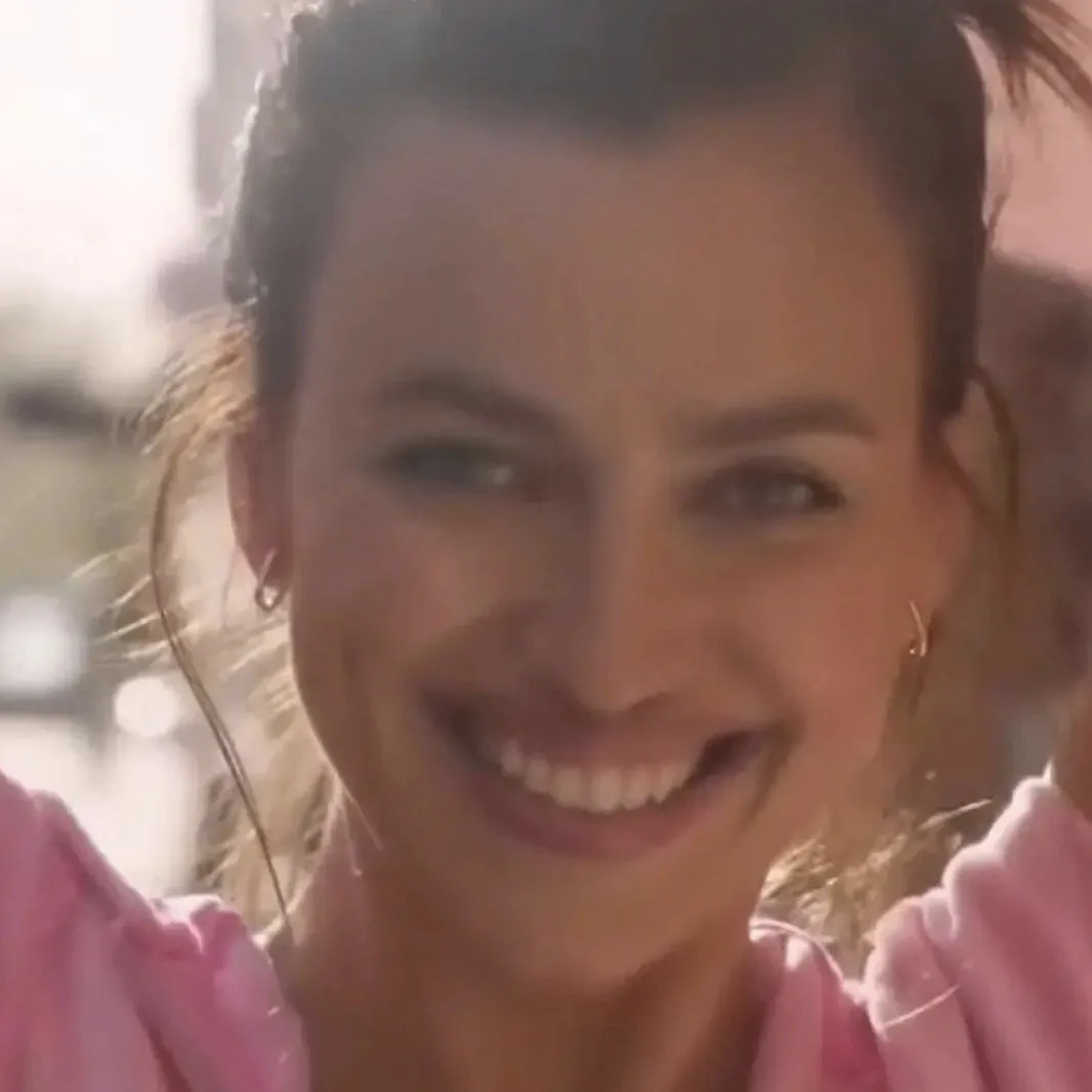 Kimmy J Small Hoop Earrings sold by Bonheur Jewelry product image thumbnail 5